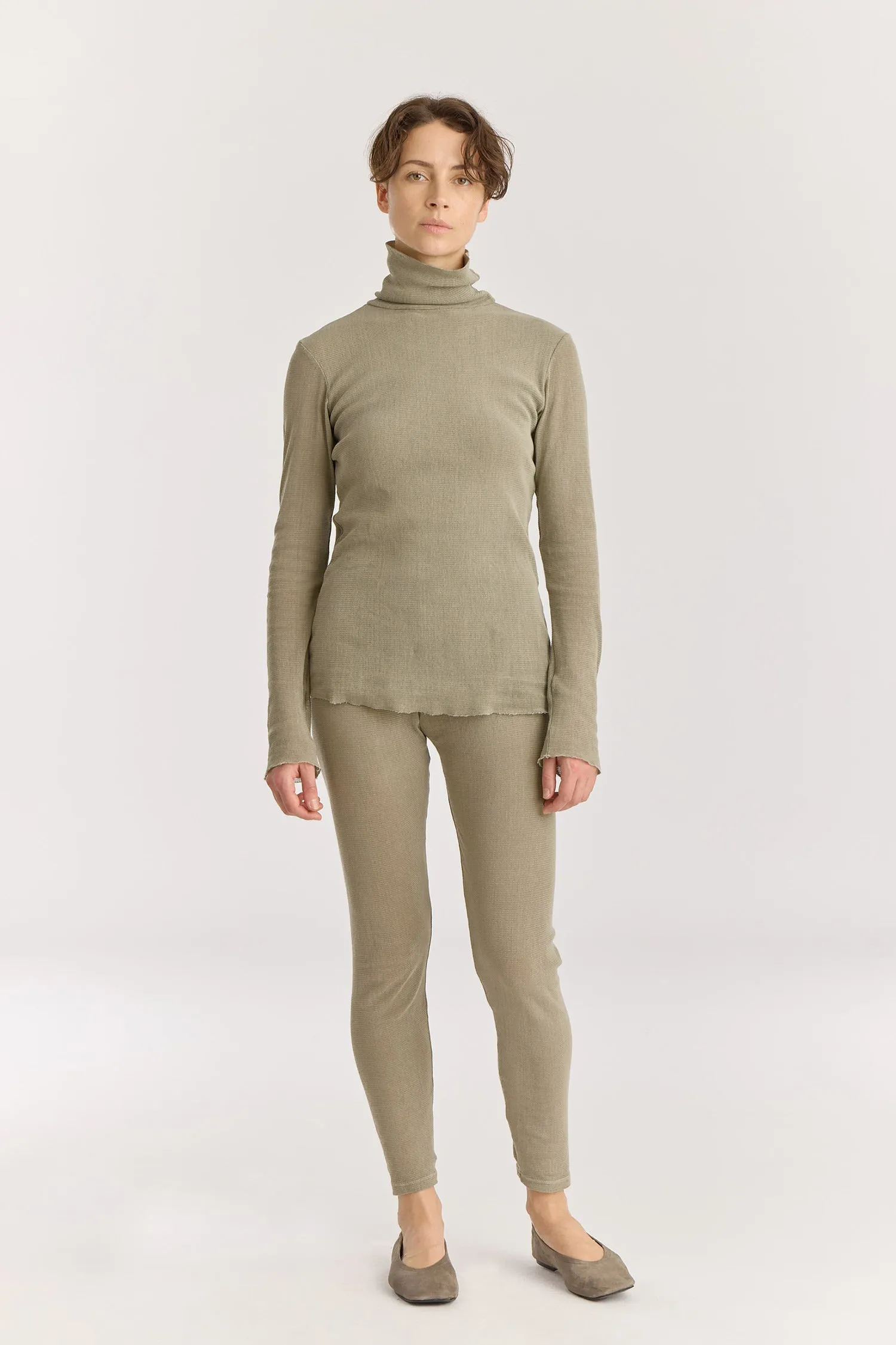 MESH LEGGINGS / LIMESTONE / MC-LG05 sold by Black Crane