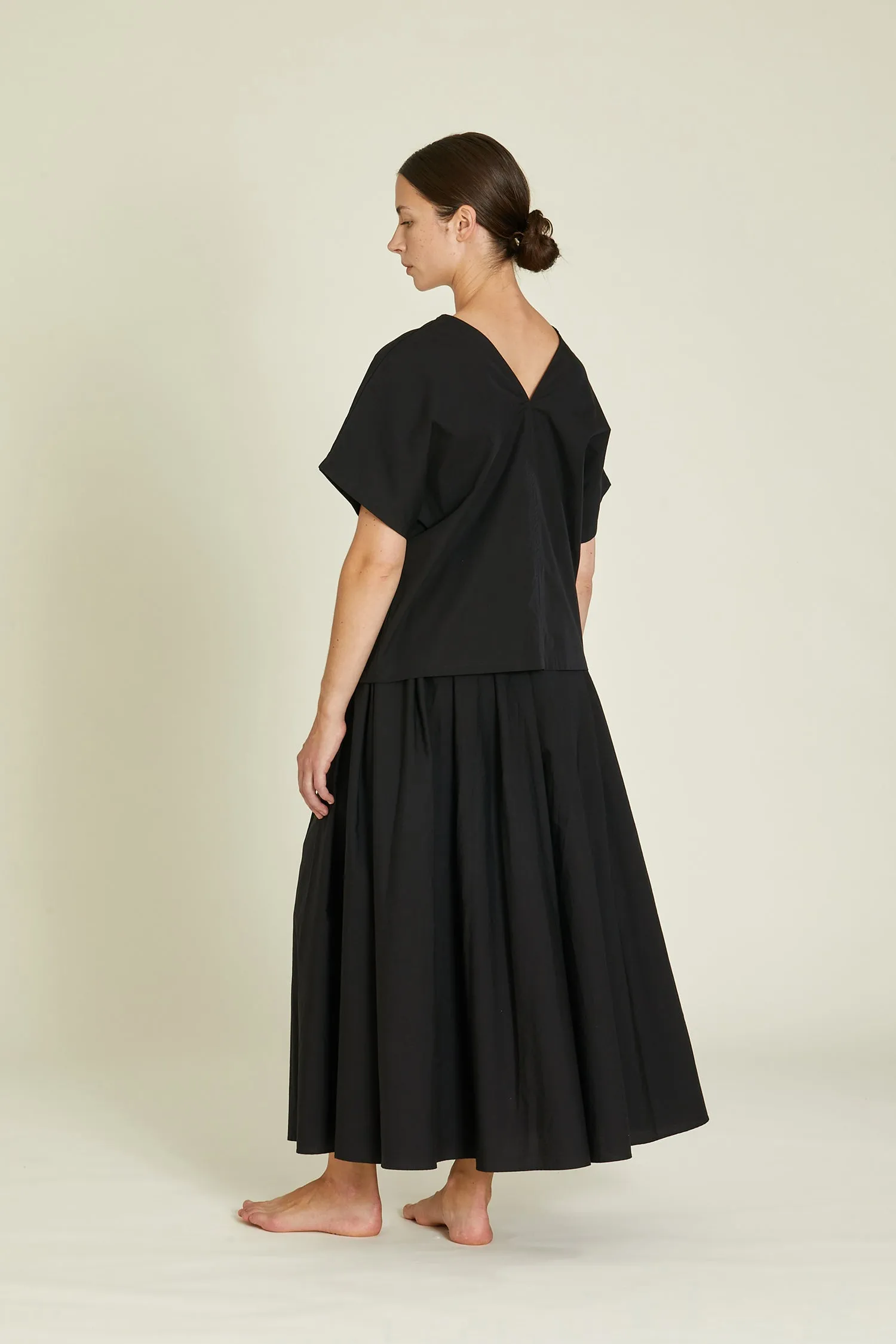 V-NECK TOP / BLACK / OCP-VT15 (CONTRASTED STITCHES) sold by Black Crane product image thumbnail 5