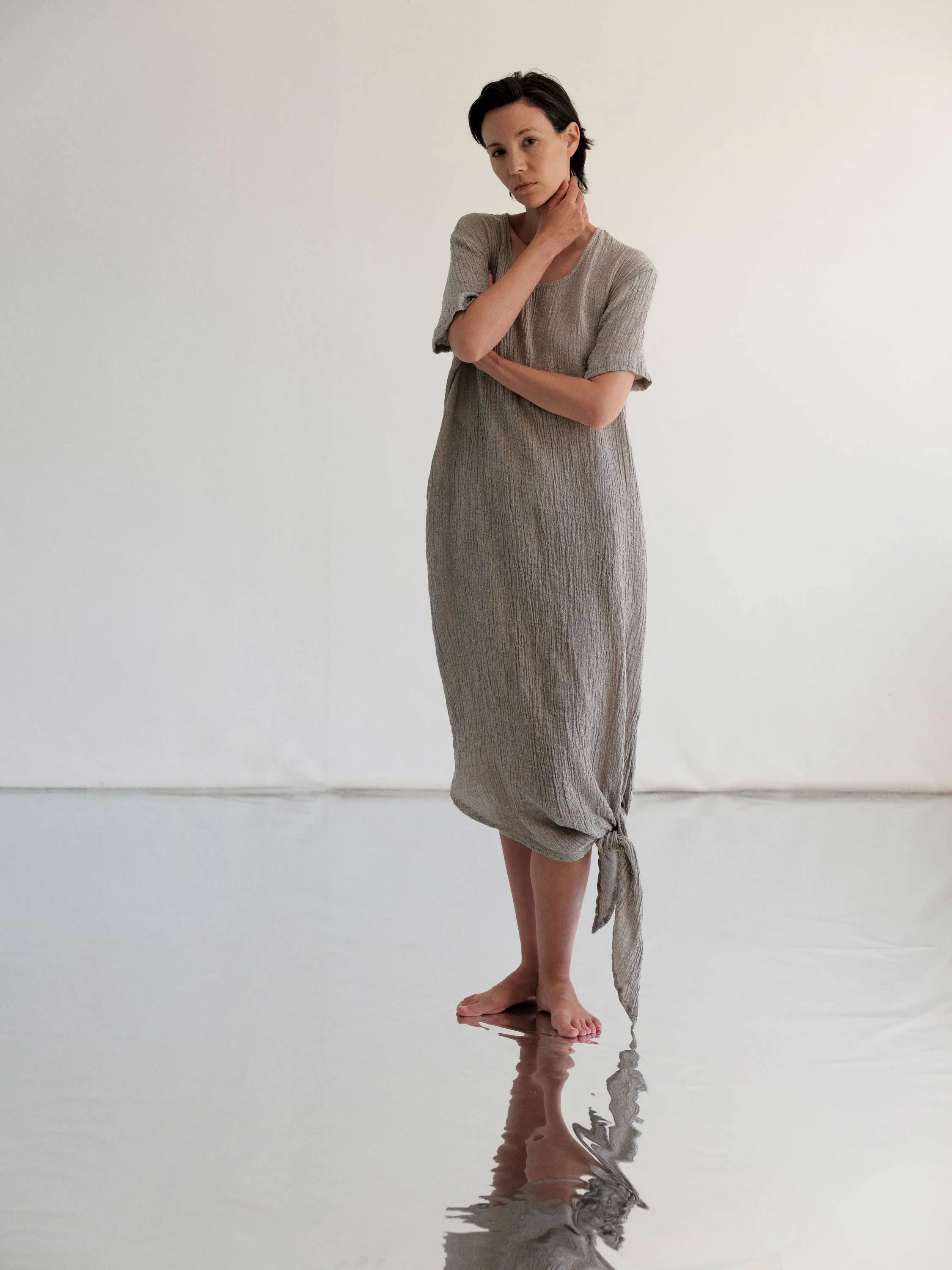 SIDE TIE DRESS / ASH / LP-STD24 sold by Black Crane