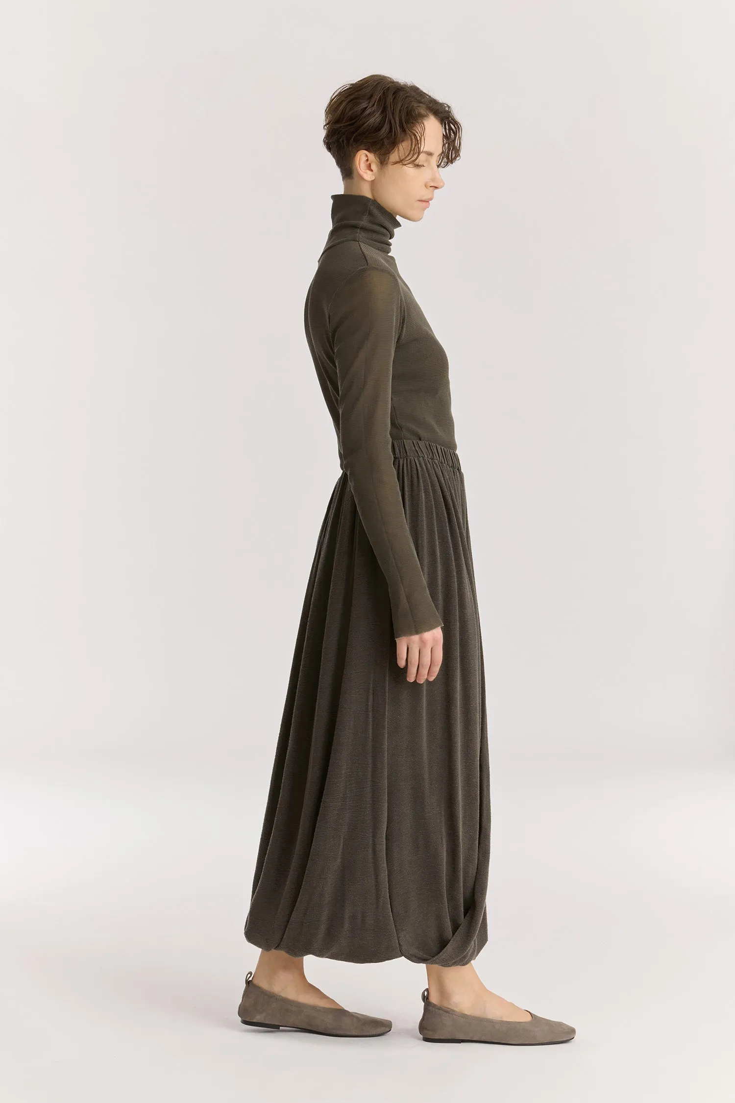 DOUBLE-LAYERED DRAPY SKIRT / SLATE / RC-GS02 sold by Black Crane product image thumbnail 2