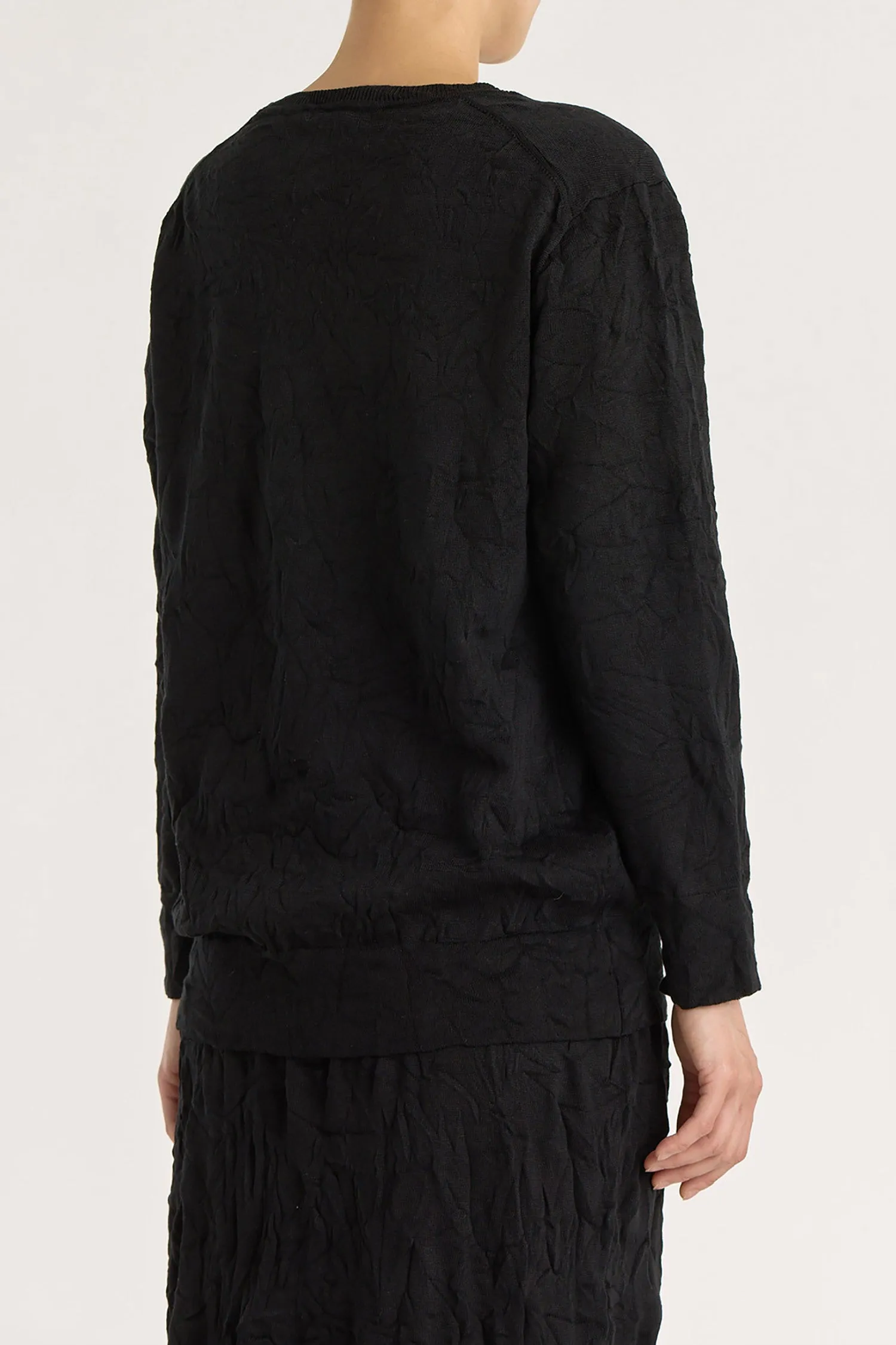 CRINKLED SUMMER KNIT TOP / BLACK / CP-LCK09 sold by Black Crane product image thumbnail 3