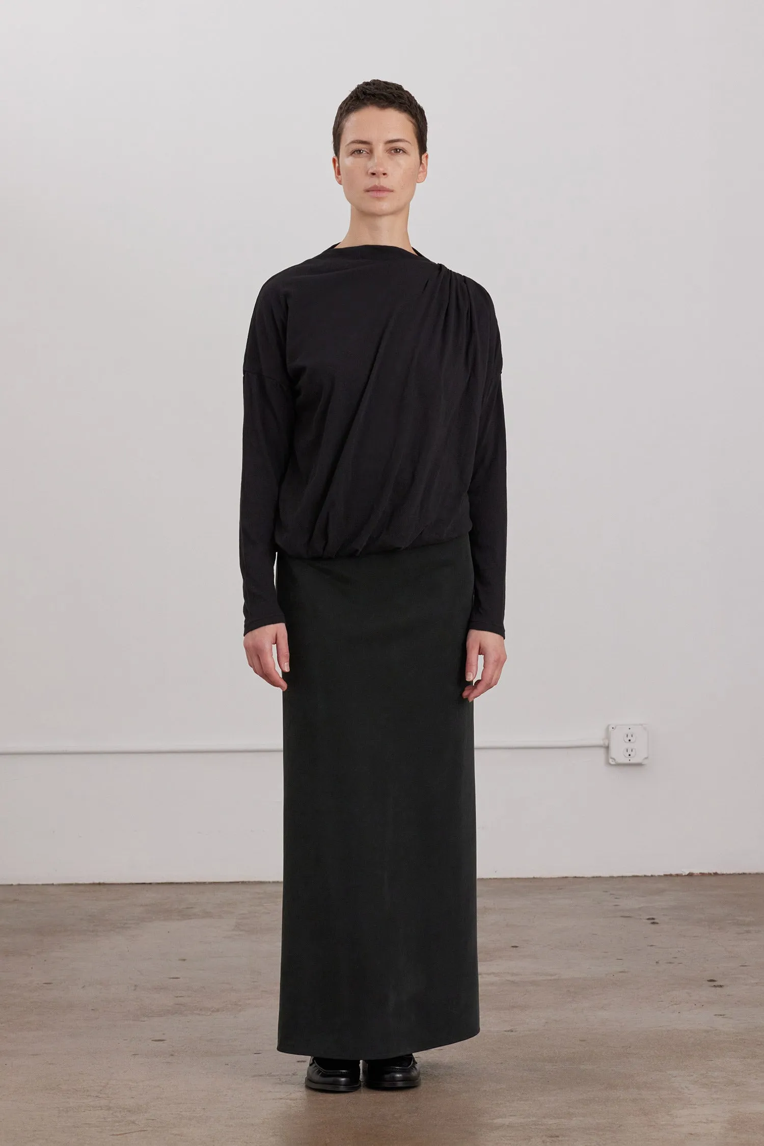 ORGANIC COTTON CASHMERE DOUBLE LAYER DRAPED TOP / BLACK sold by Black Crane product image thumbnail 5