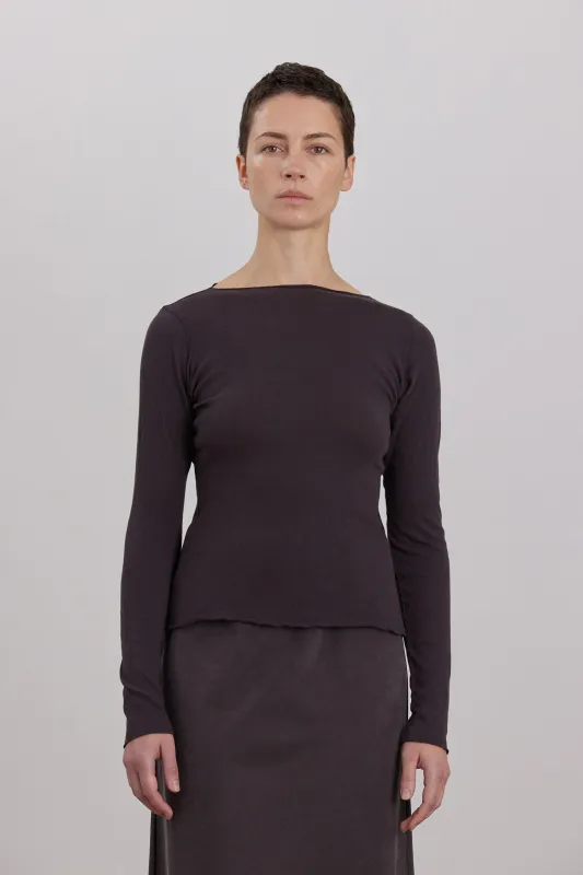 BOAT NECK LONG SLEEVE / DK. PLUM made by Black Crane