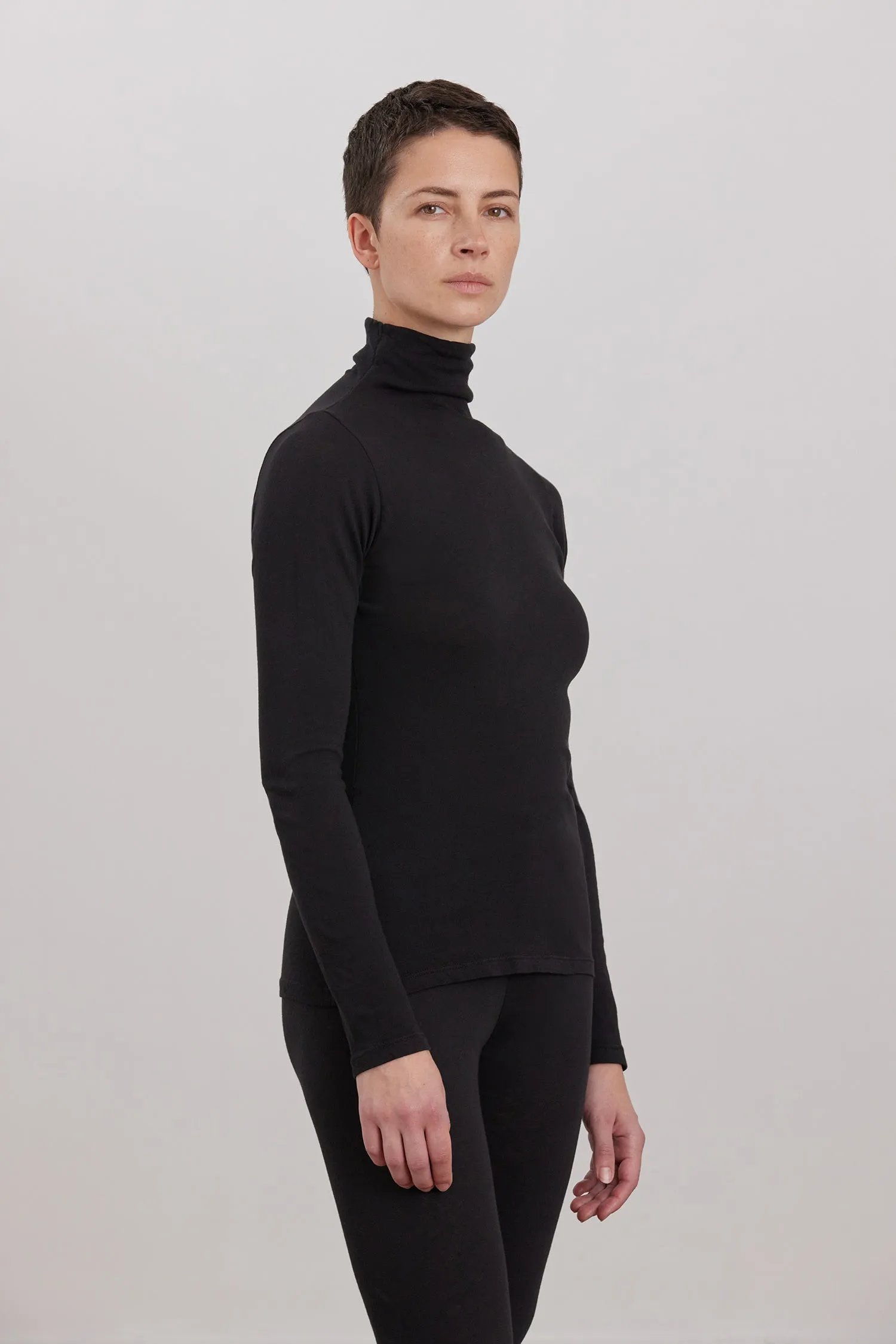 ORGANIC COTTON CASHMERE TURTLE NECK LONG SLEEVE / BLACK sold by Black Crane product image thumbnail 3