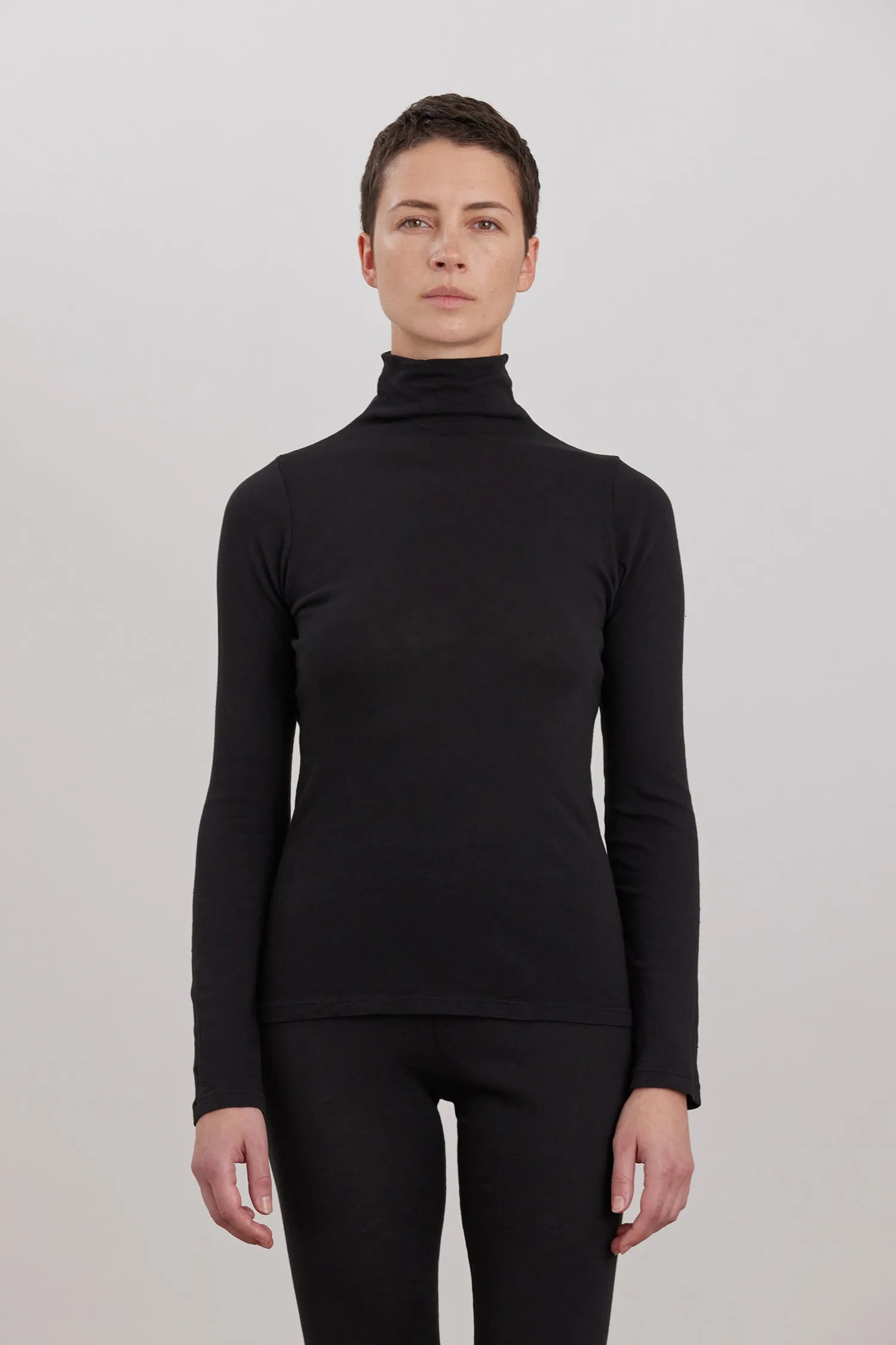 ORGANIC COTTON CASHMERE TURTLE NECK LONG SLEEVE / BLACK sold by Black Crane