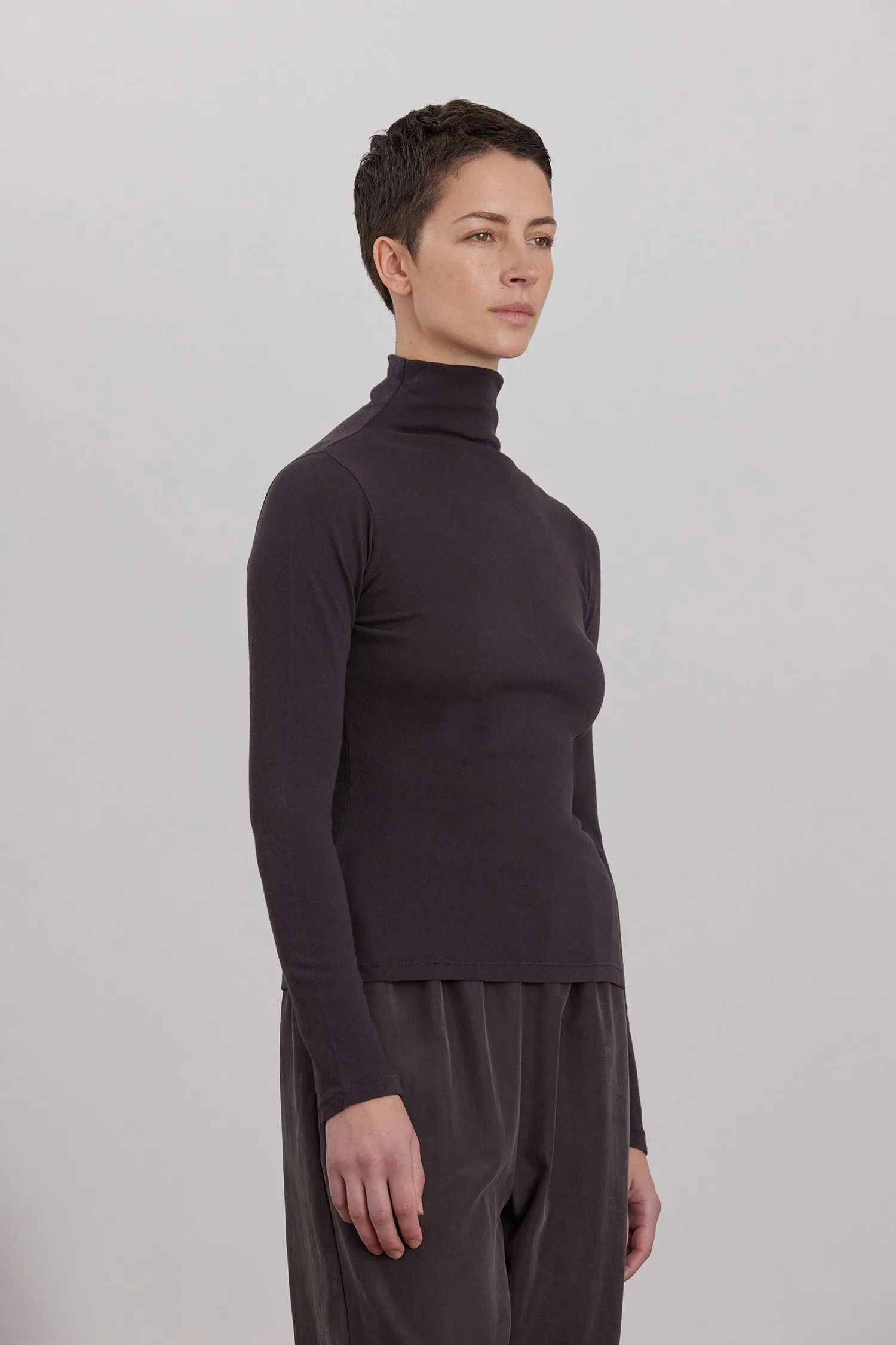 ORGANIC COTTON CASHMERE TURTLE NECK LONG SLEEVE / DK. PLUM sold by Black Crane product image thumbnail 3