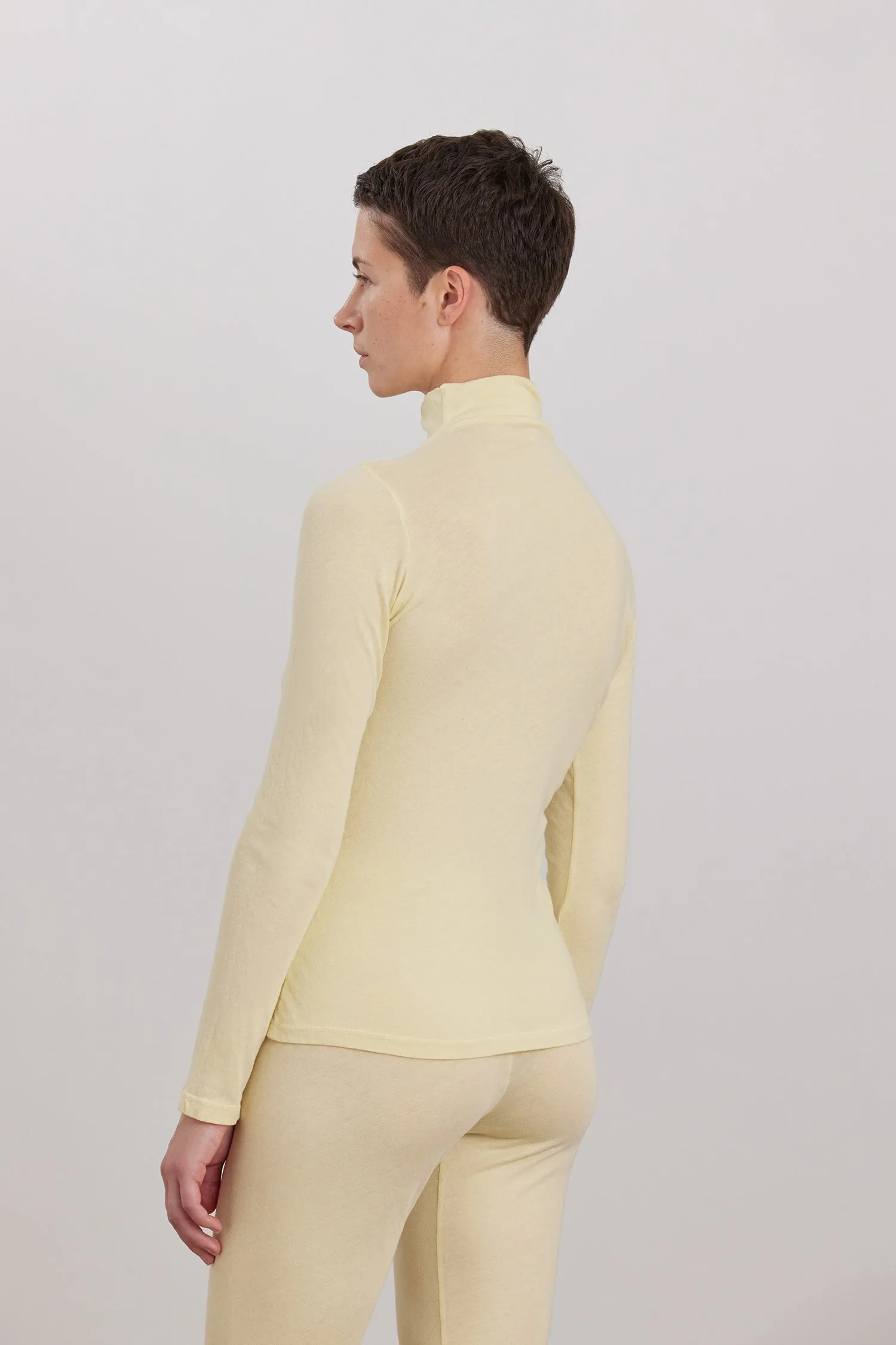 ORGANIC COTTON CASHMERE TURTLE NECK LONG SLEEVE / CUSTARD sold by Black Crane product image thumbnail 4