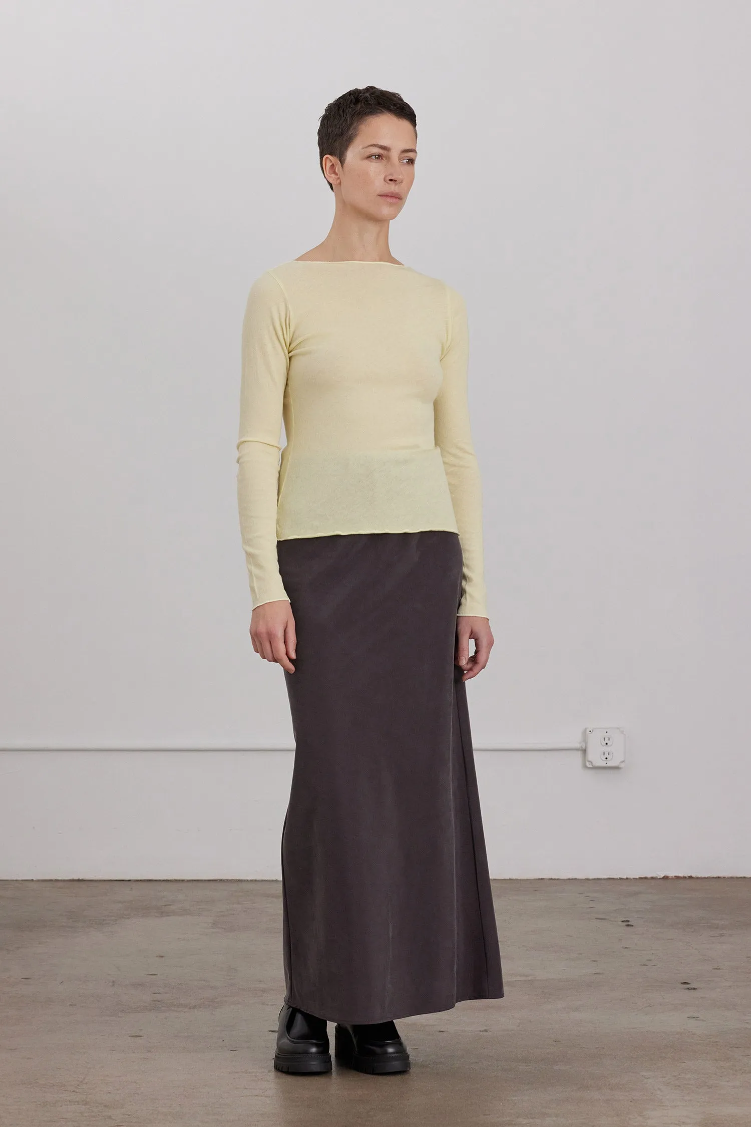 BIAS SKIRT / DK. PLUM sold by Black Crane product image thumbnail 5