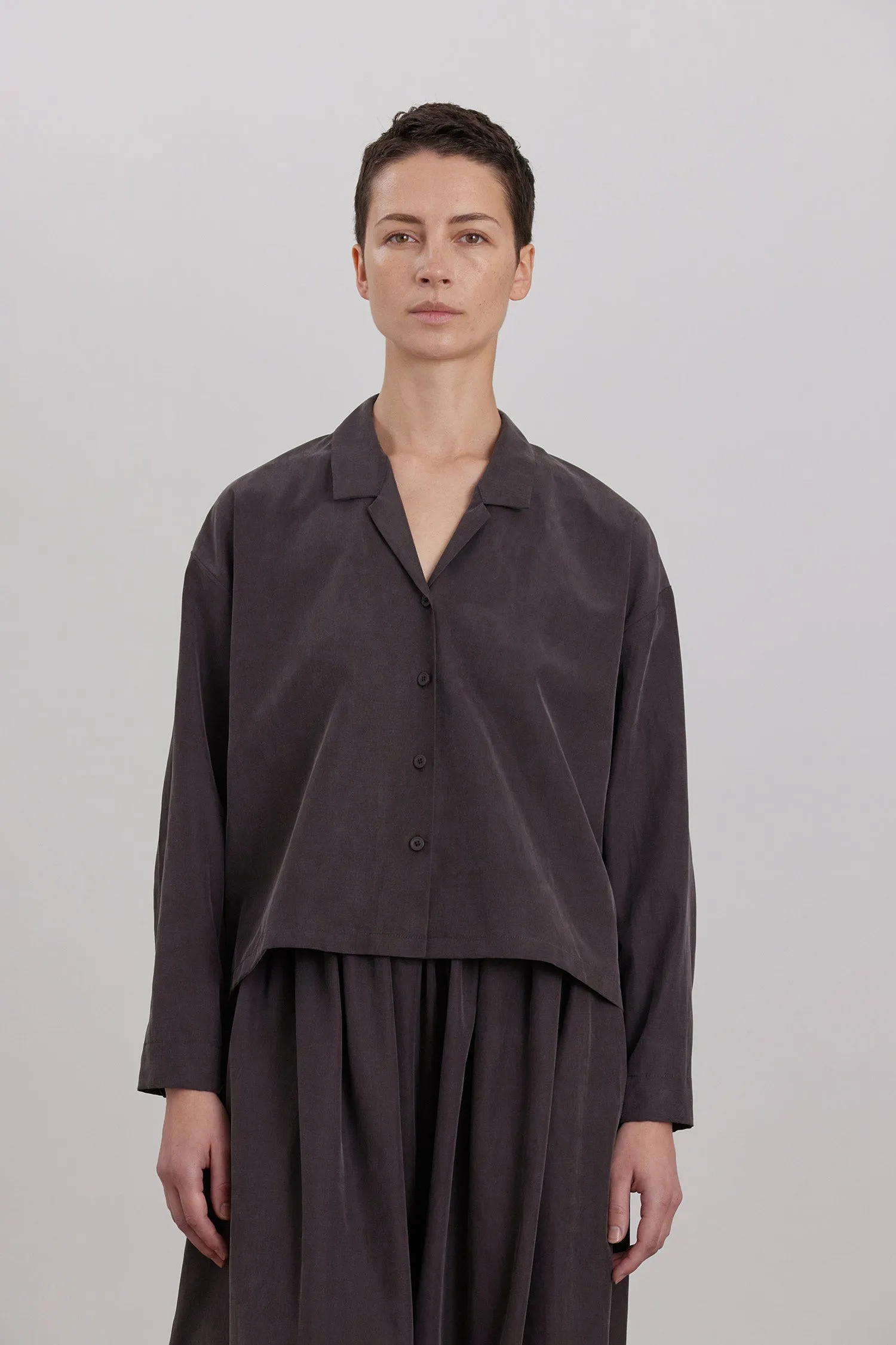 CROPPED L/S SHIRTS / DK. PLUM sold by Black Crane product image thumbnail 3