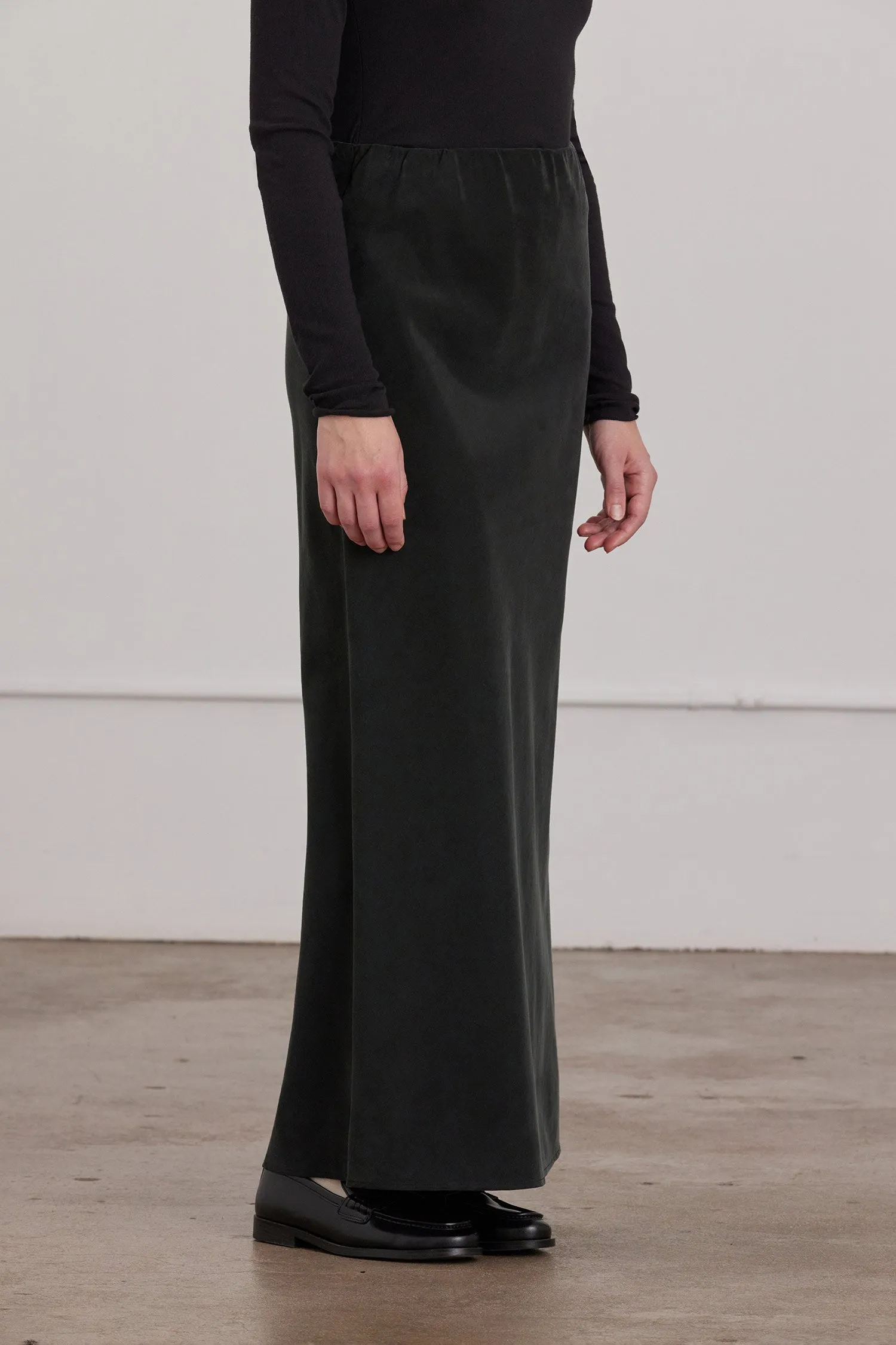 BIAS SKIRT / BLACK sold by Black Crane product image thumbnail 2