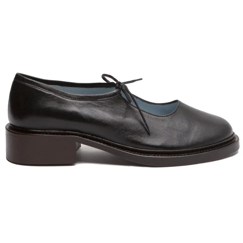 FABIANA - BLACK made by Nicole Soldaña