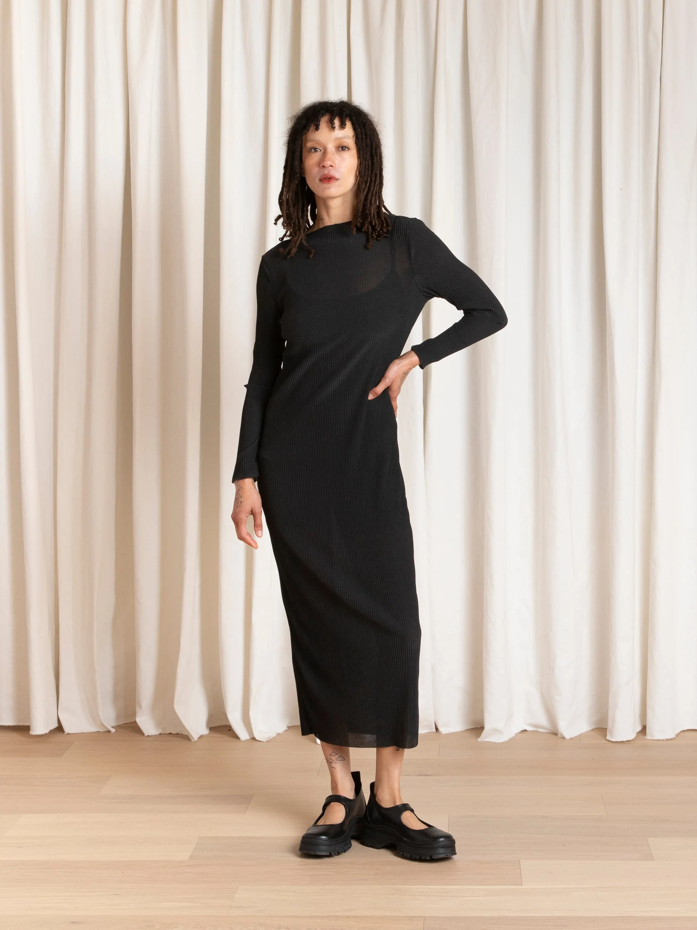 THICK PLEATED MESH DRESS - BLACK sold by Ali Golden product image thumbnail 3