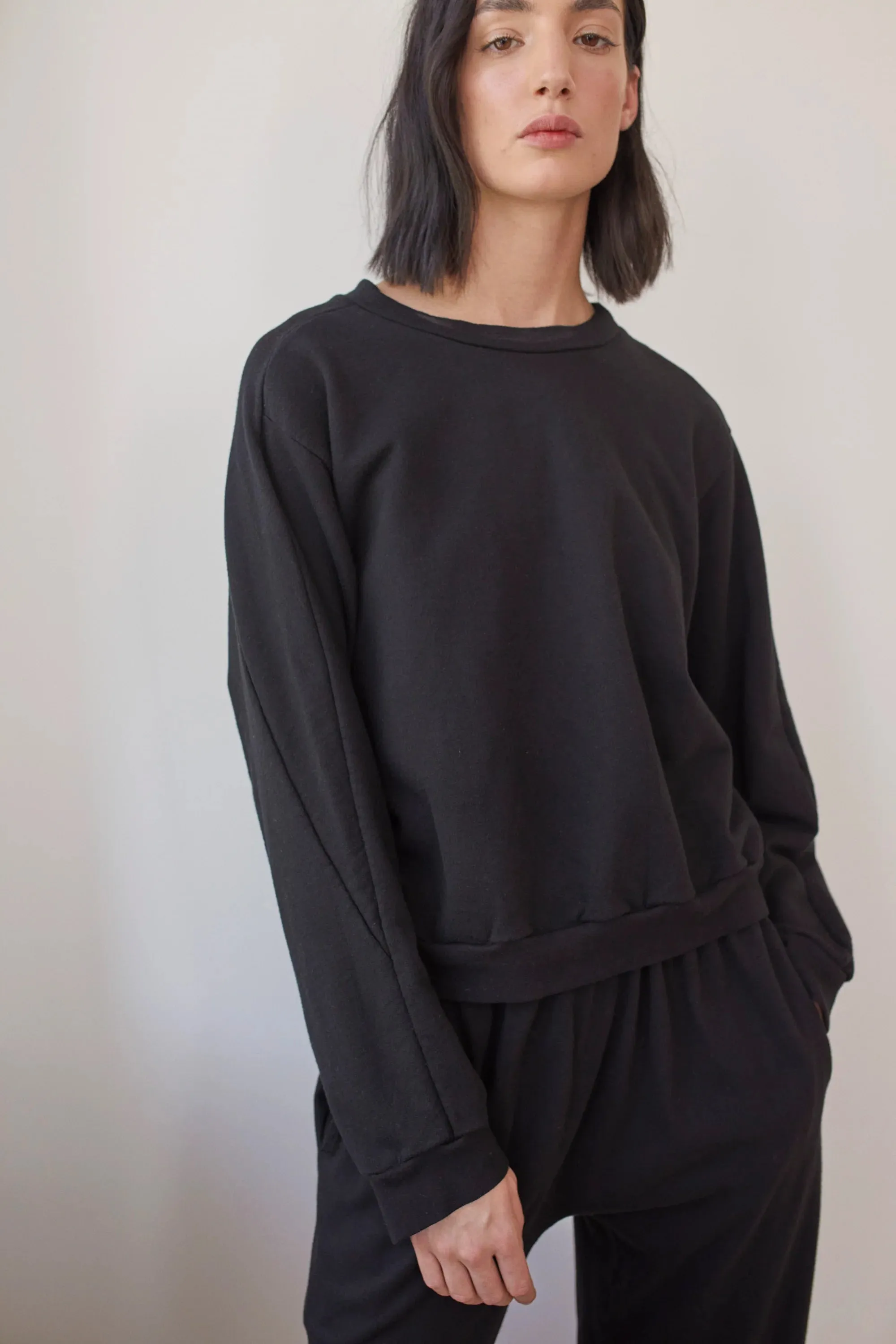 EASY SUMMER SWEATSHIRT - BLACK sold by Ali Golden product image thumbnail 4