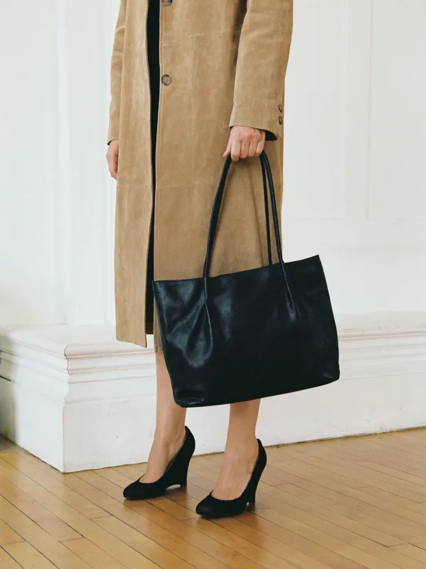 Frances Tote made by Are Studio