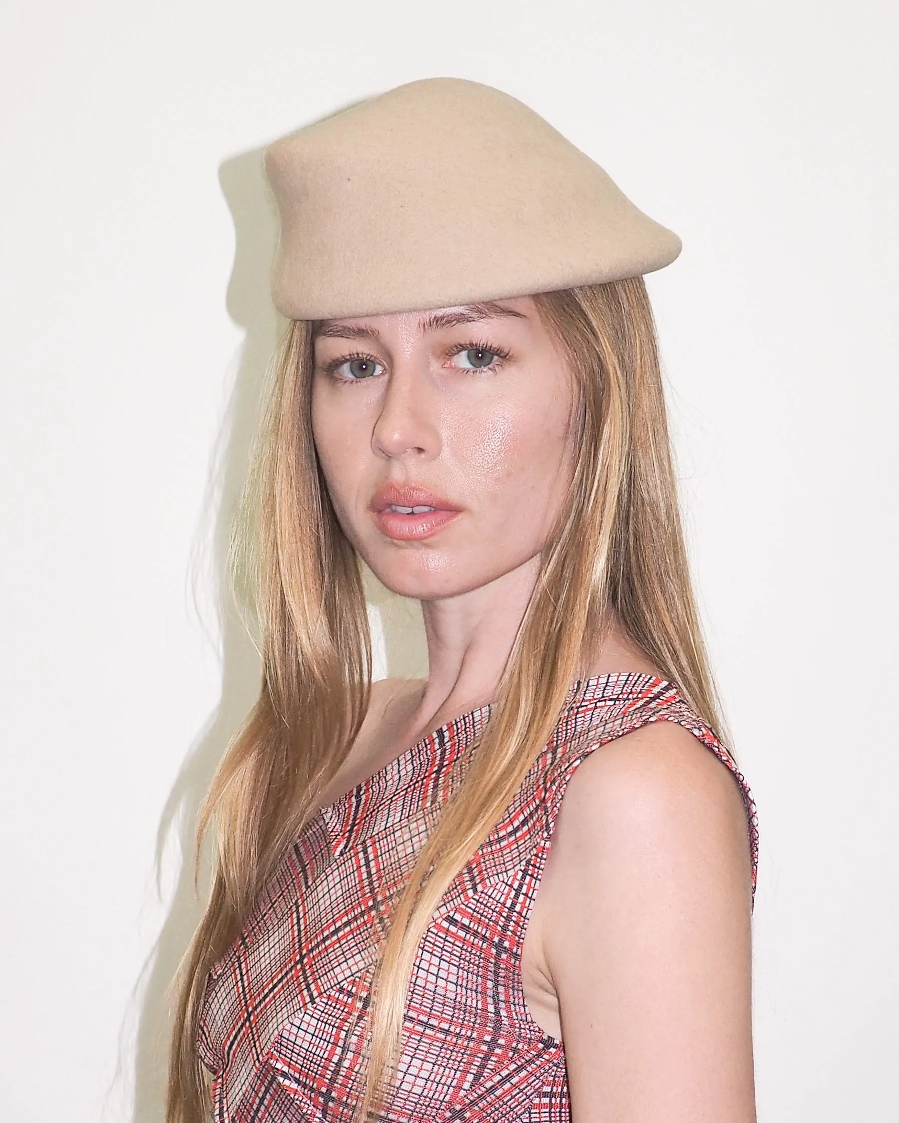 Sazy Hat in Camel Wool sold by CLYDE product image thumbnail 3