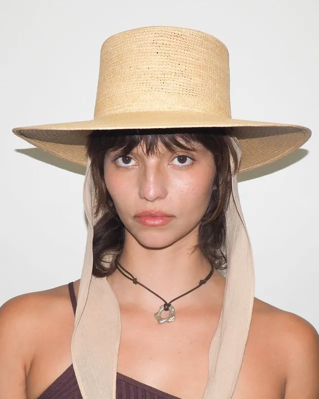 Cielo Hat w. Shade in Tan Toquilla Straw made by CLYDE