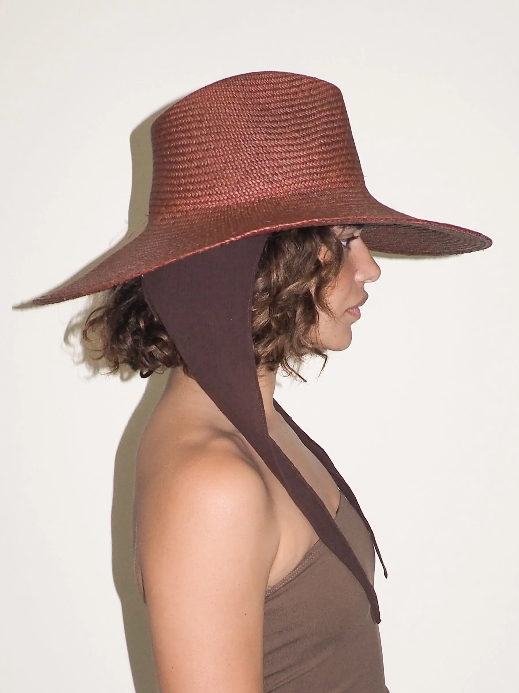 Caro Hat w. Neck Shade in Earth Brown Toquilla Straw sold by CLYDE product image thumbnail 3
