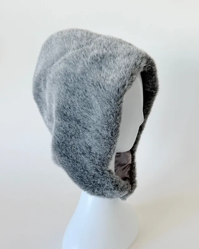 Sno Hood Silver Grey made by CLYDE