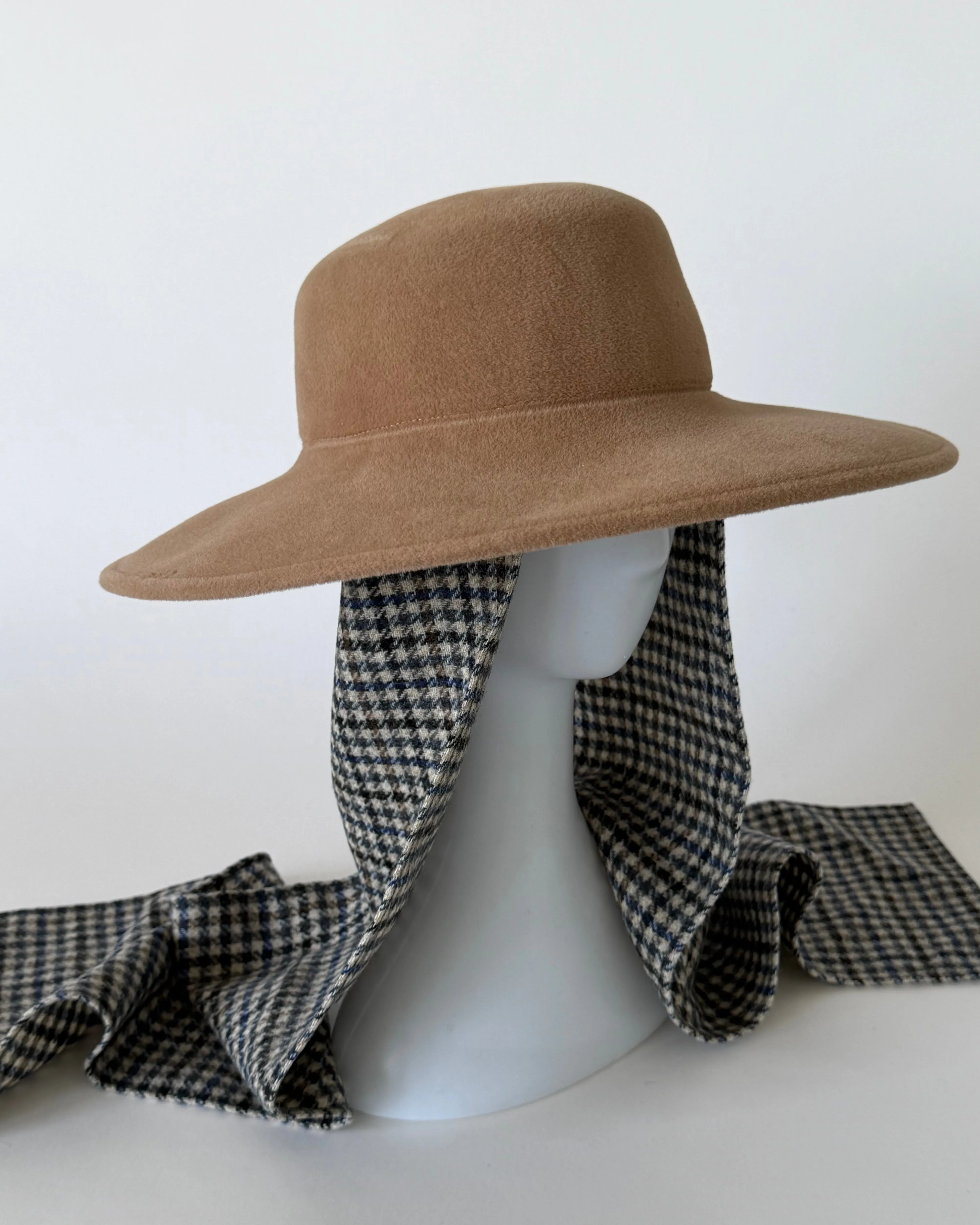 Pearl Hat in Camel Velour w. Detachable Tweed Wool Scarves sold by CLYDE product image thumbnail 2