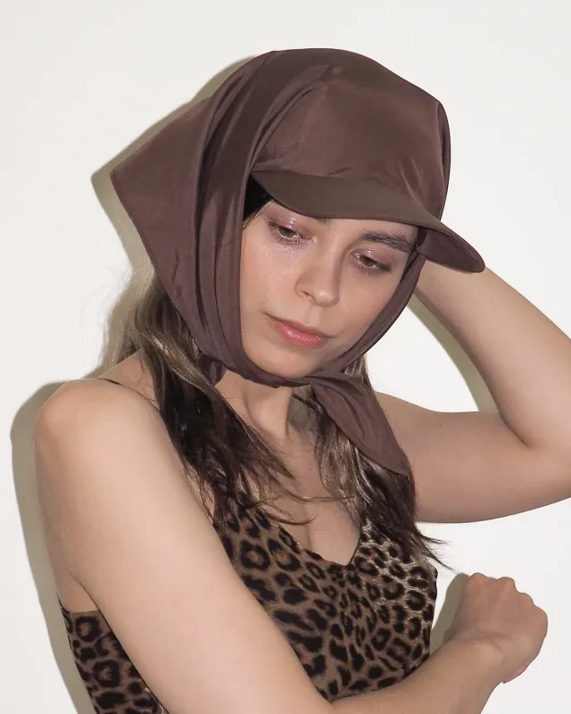 Brim Scarf in Brown made by CLYDE