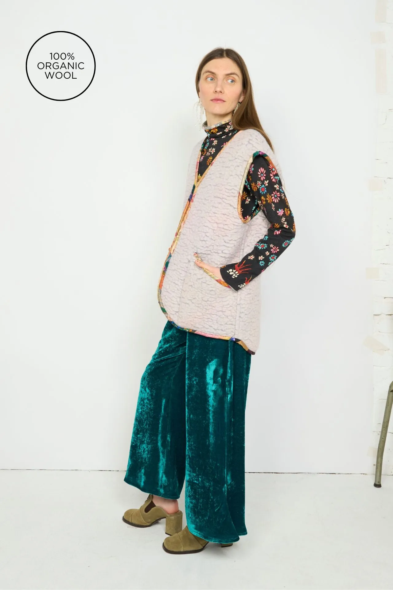 Sheep Wool Vest sold by ANNTIAN product image thumbnail 2