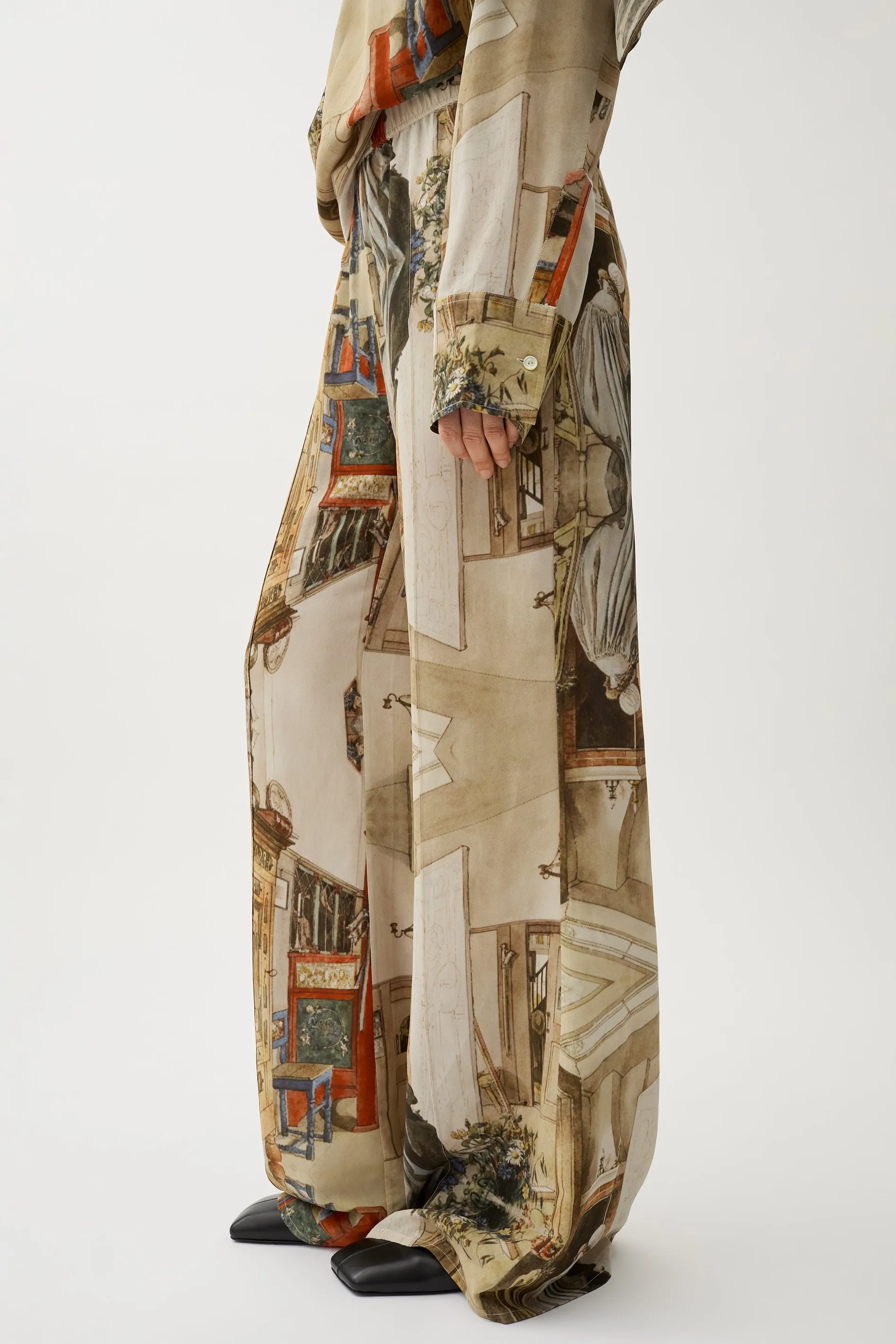 Ezra studio pants sold by Rodebjer product image thumbnail 3