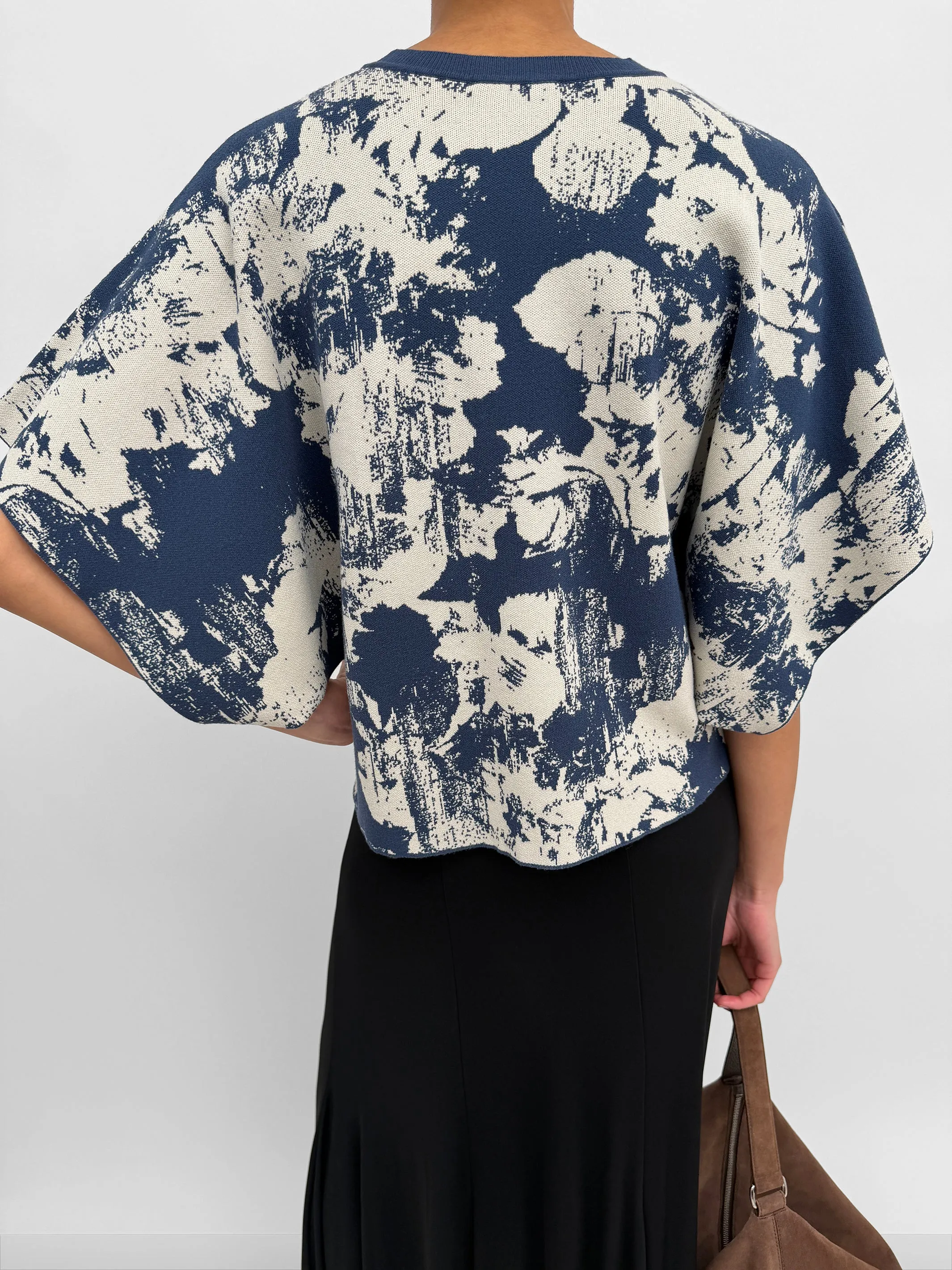 The Poppi denim flower top sold by Rodebjer product image thumbnail 3