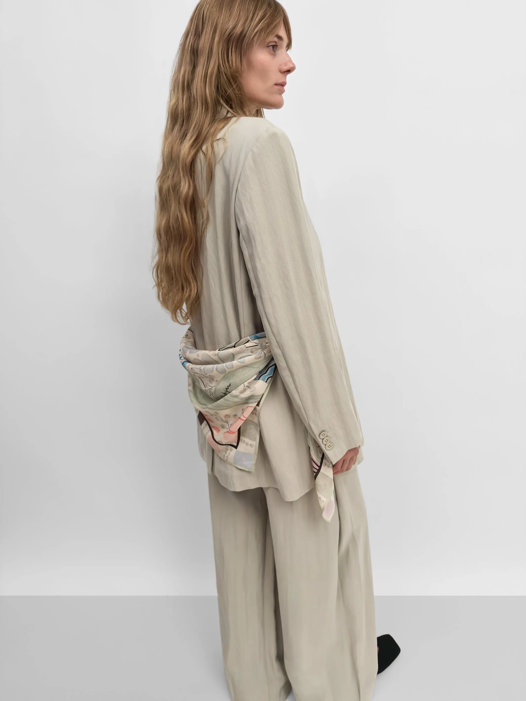 The Stand tencel constructed blazer sold by Rodebjer product image thumbnail 2