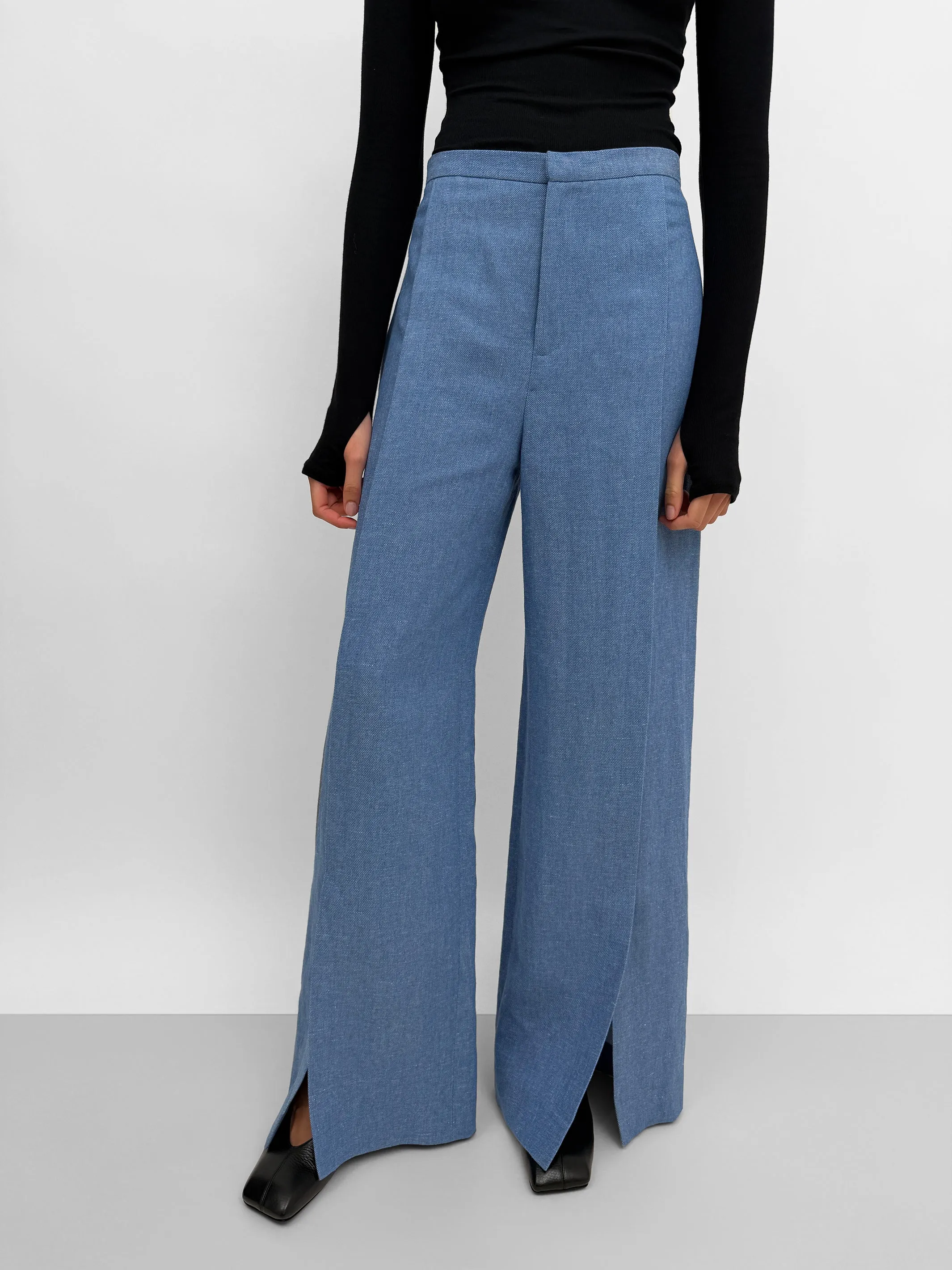 The Rubin Lino front slit pant sold by Rodebjer product image thumbnail 2