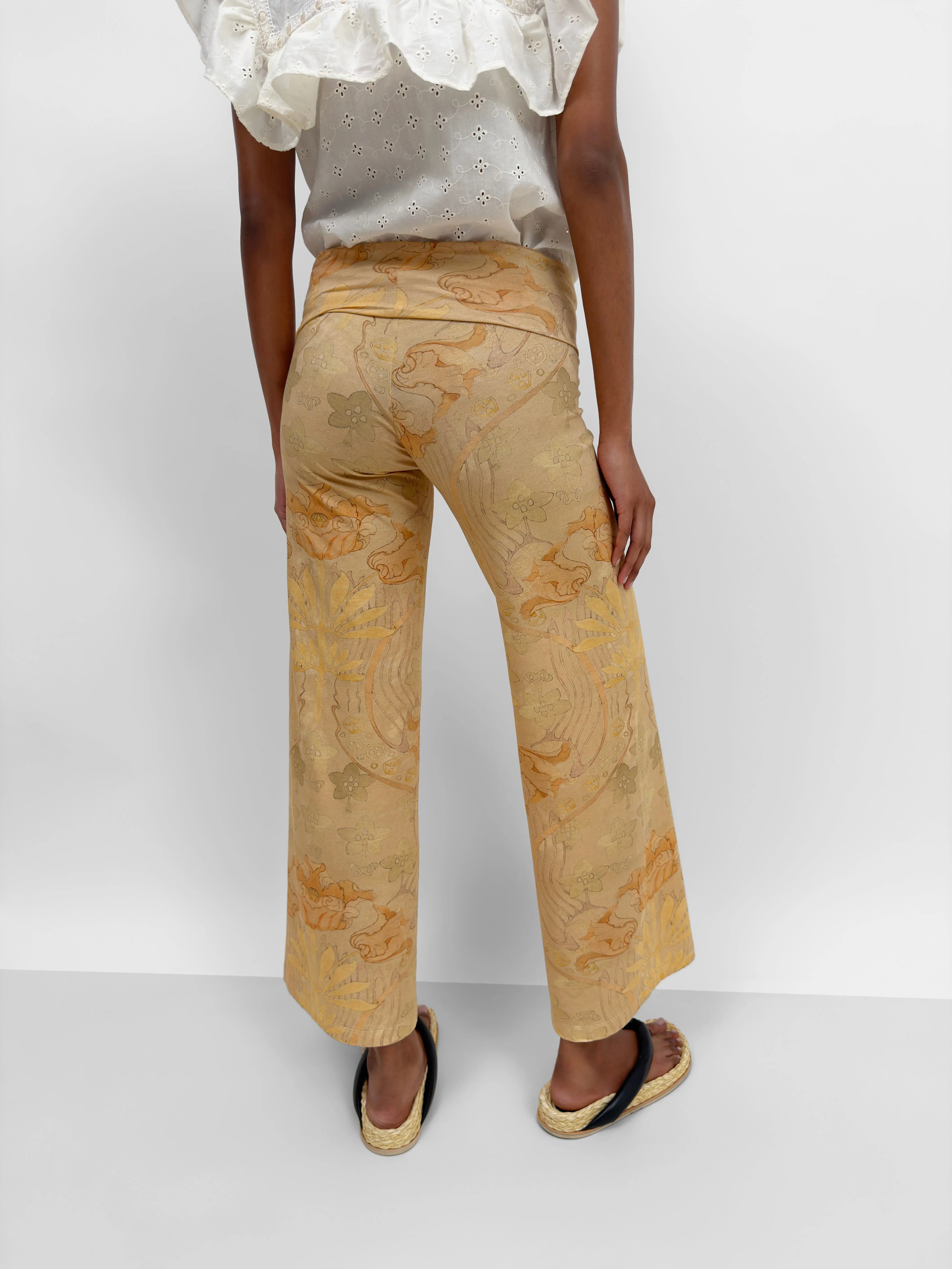 The Elise jersey pants in Tulip print sold by Rodebjer product image thumbnail 3