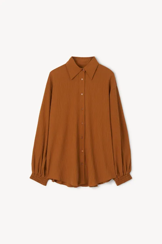 The plissé tencel cotton shirt made by Rodebjer