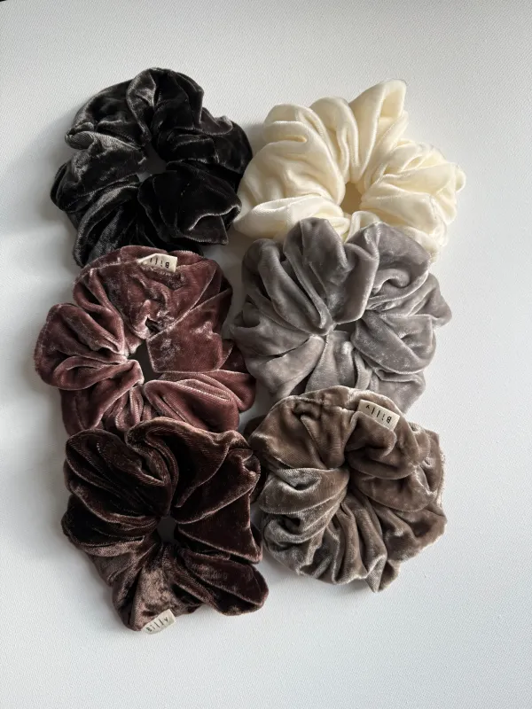 SILK VELVET SCRUNCHIES - neutral sold by Billy Bamboo