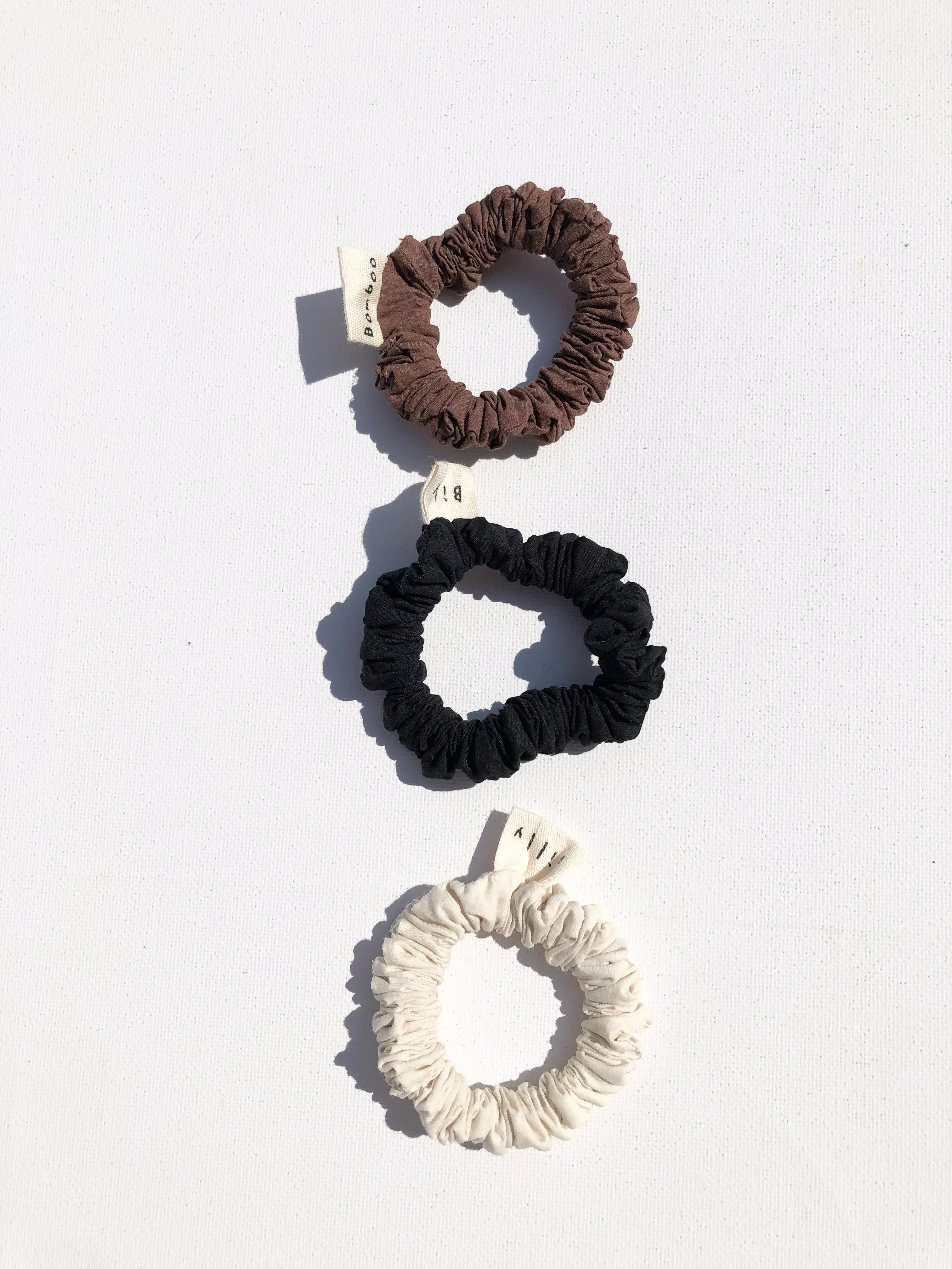 COTTON POPLIN MINI BOW SCRUNCHIES sold by Billy Bamboo product image thumbnail 3