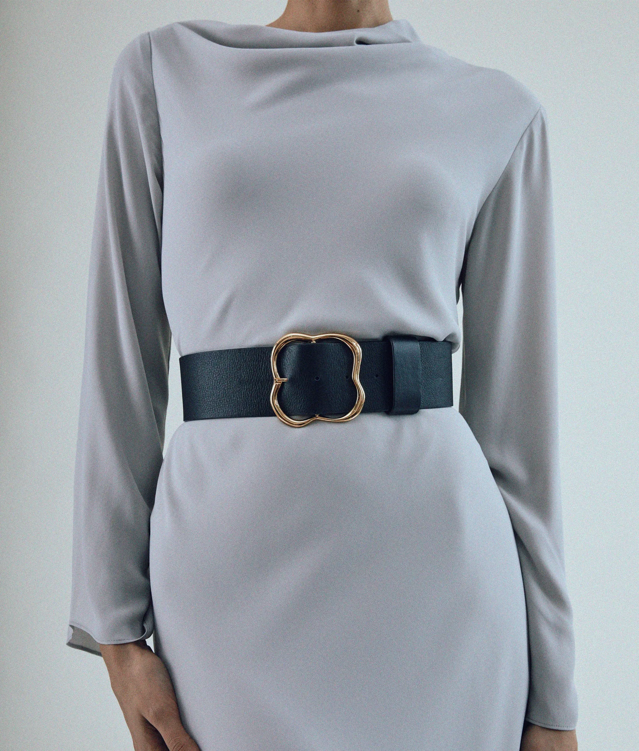 Florence Belt in Black/Gold sold by Lizzie Fortunato product image thumbnail 3