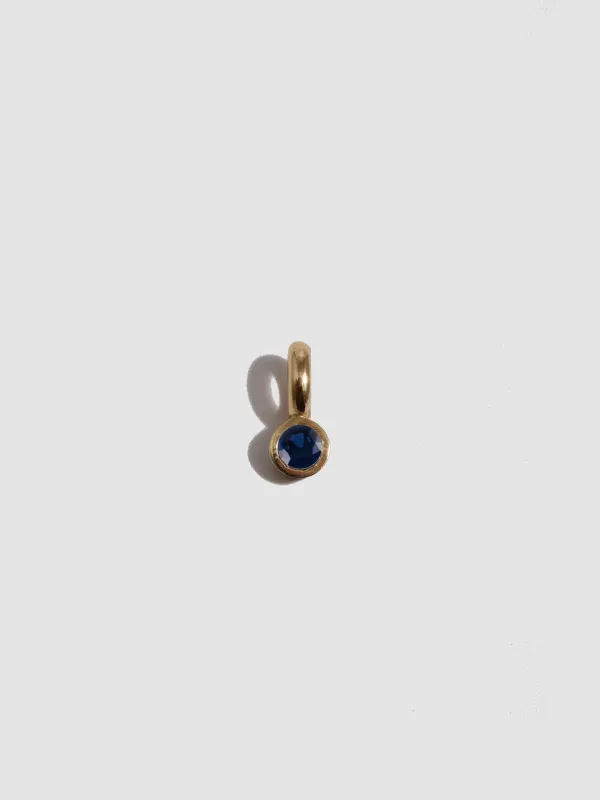 Sapphire Bezel Pendant made by Loren Stewart