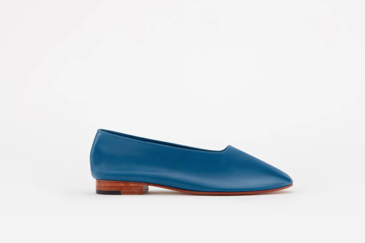 Glove Cobalt made by Martiniano