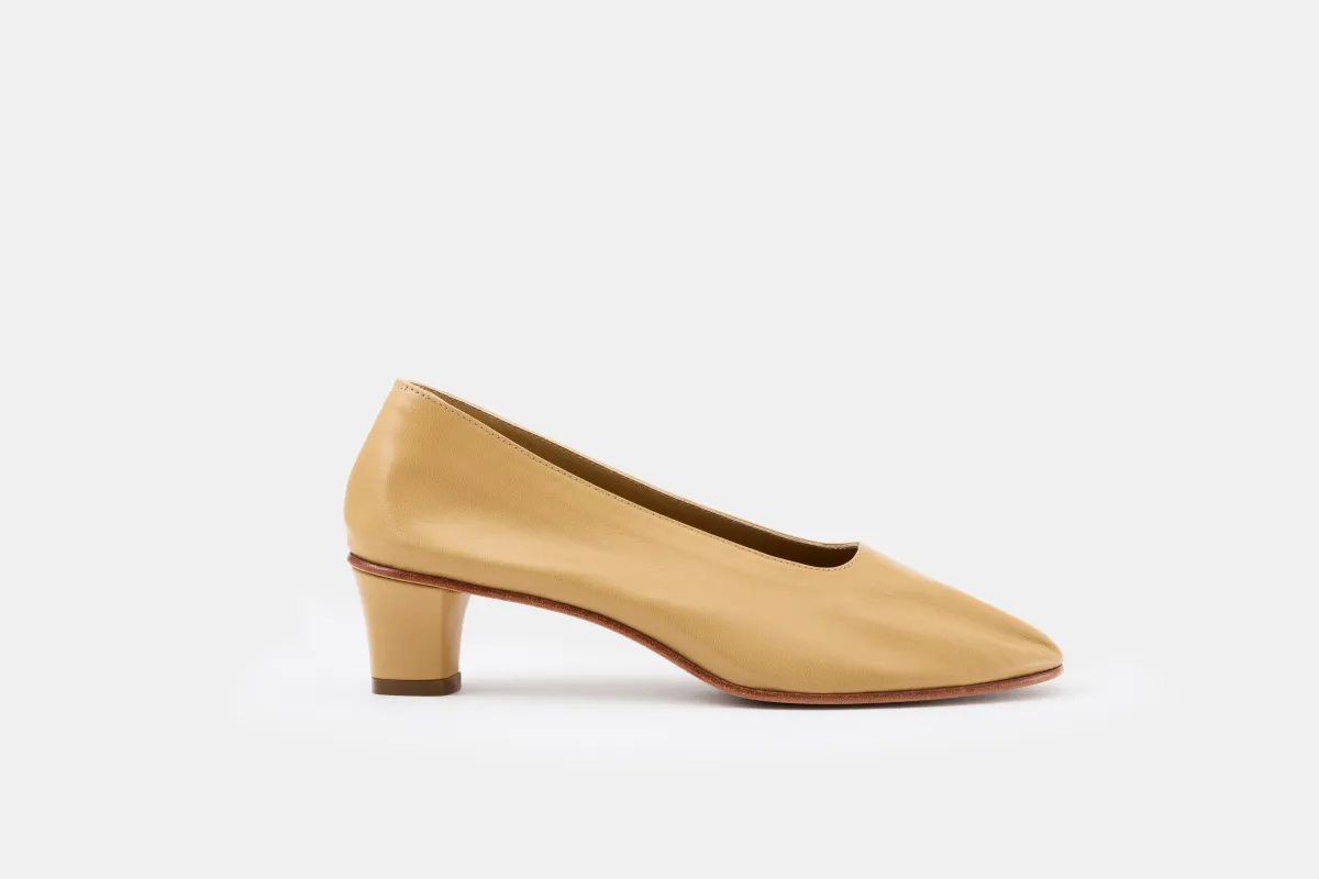 High Glove Twine sold by Martiniano