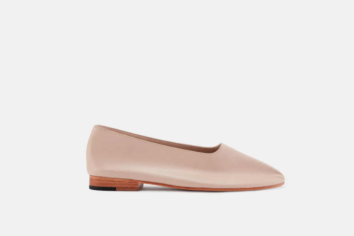 Glove Makeup made by Martiniano