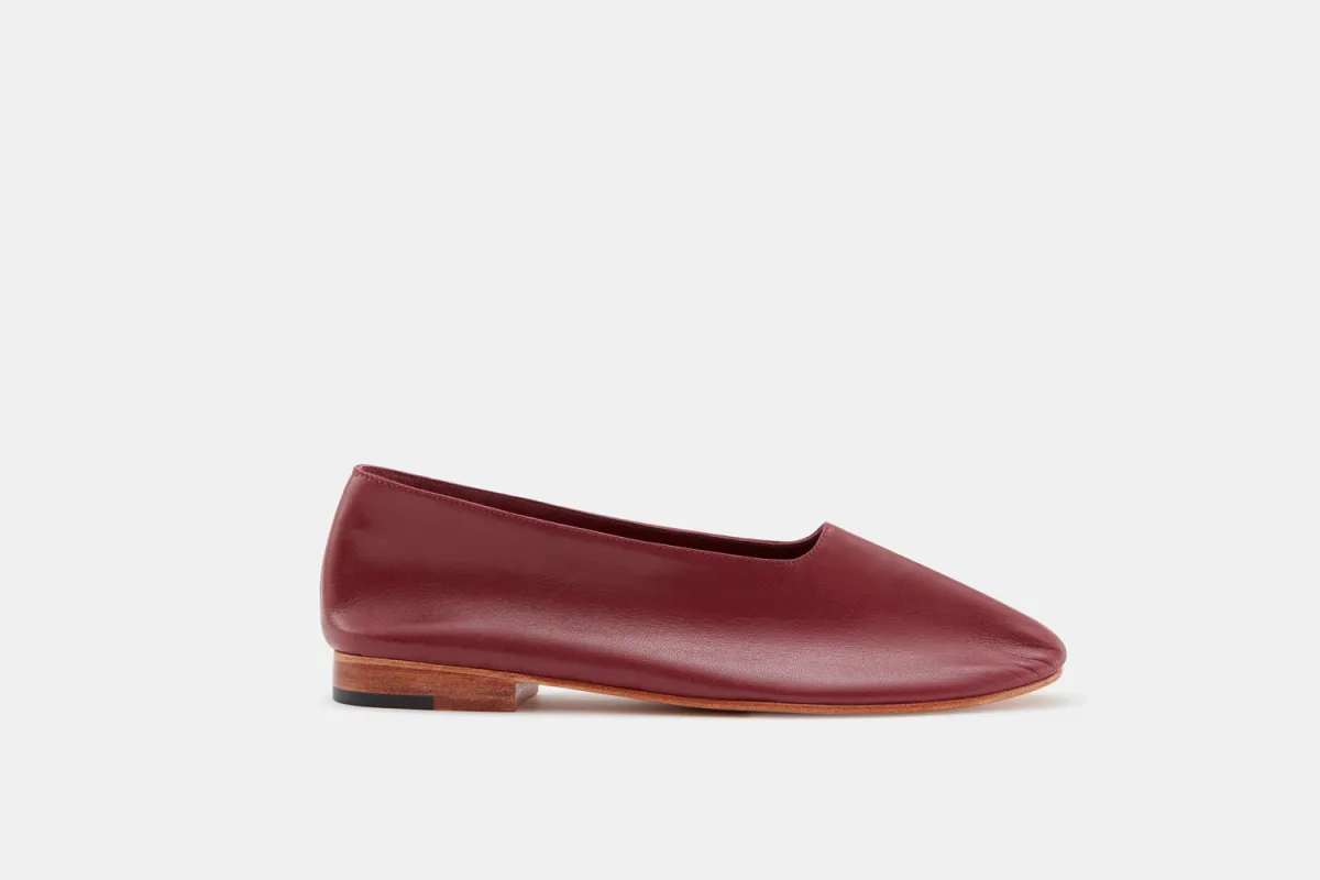 Glove Burgundy made by Martiniano