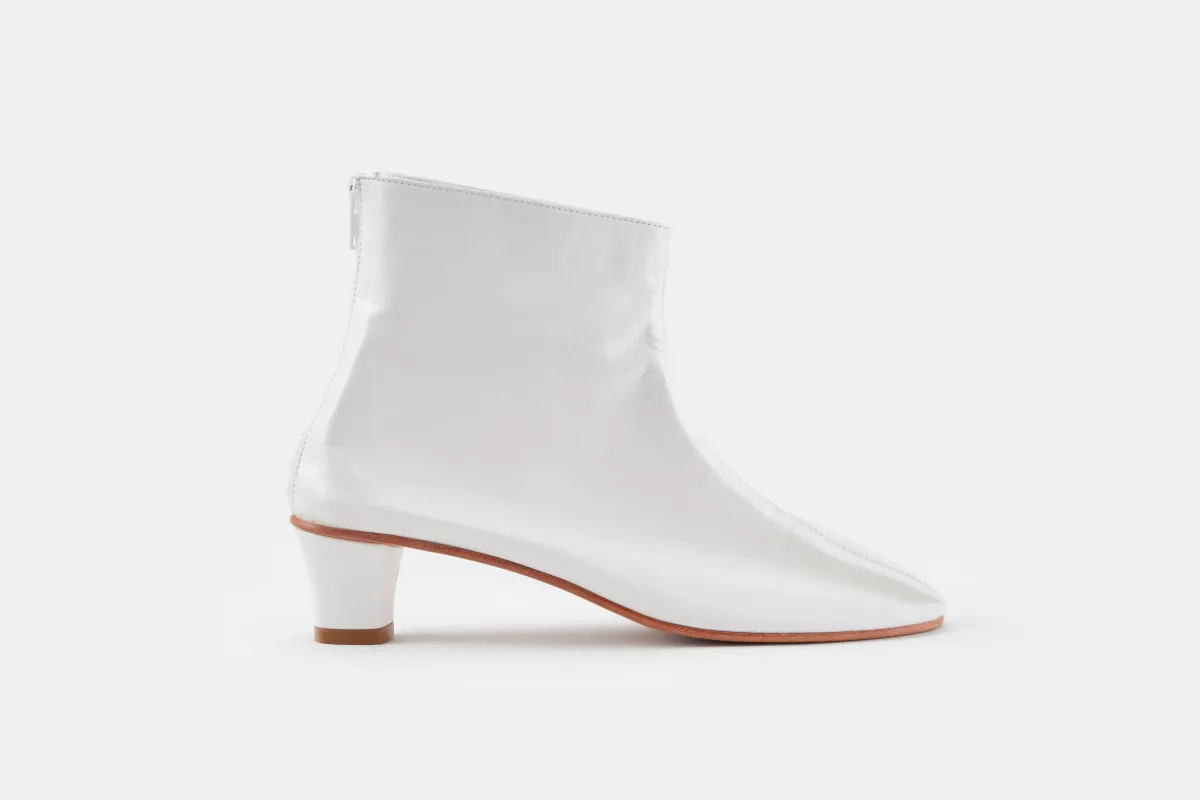 High Leone White made by Martiniano