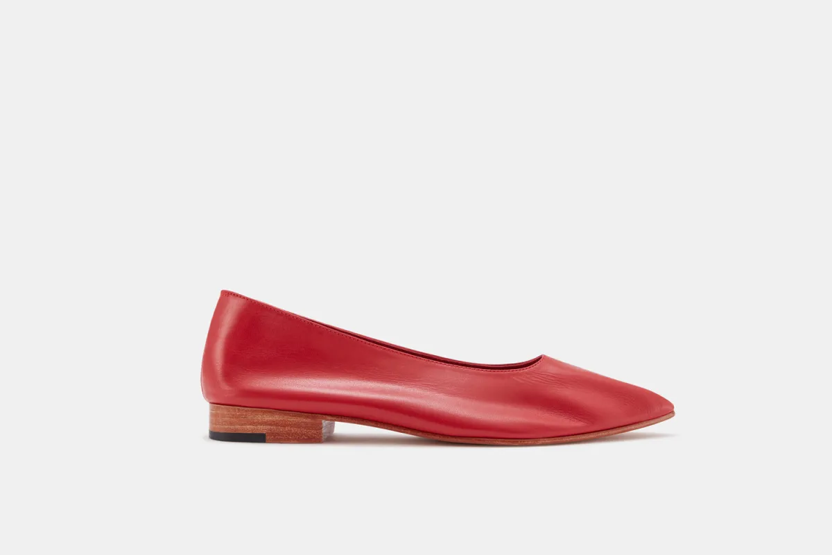 Party Flat Red made by Martiniano