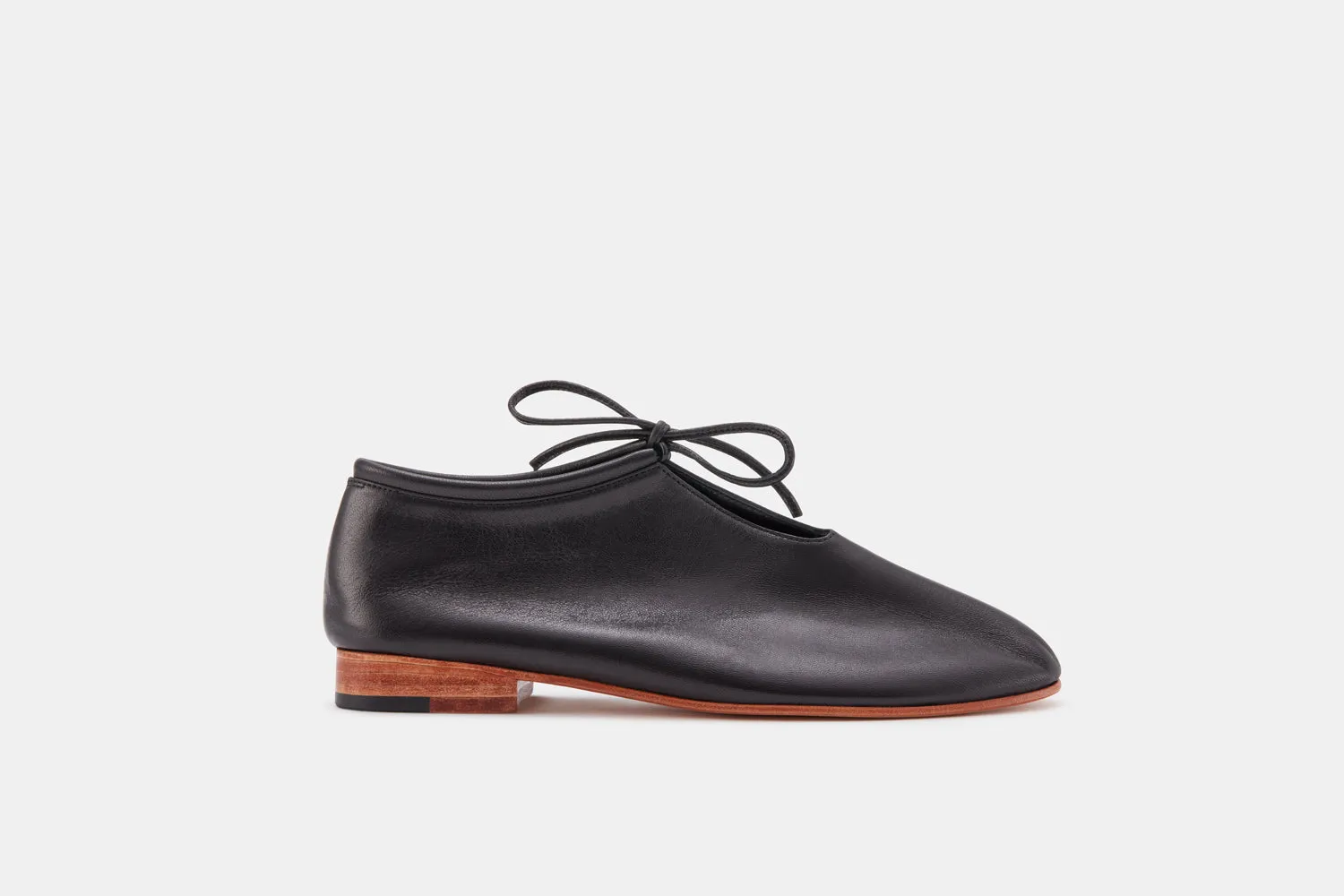 Bootie Black sold by Martiniano
