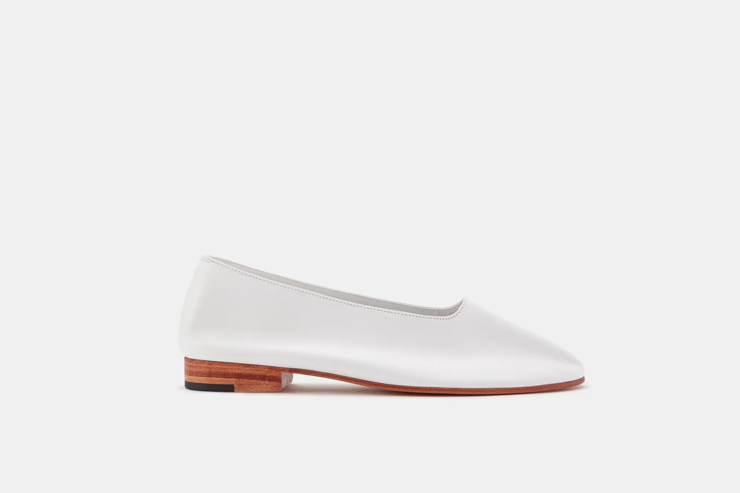 Glove White sold by Martiniano