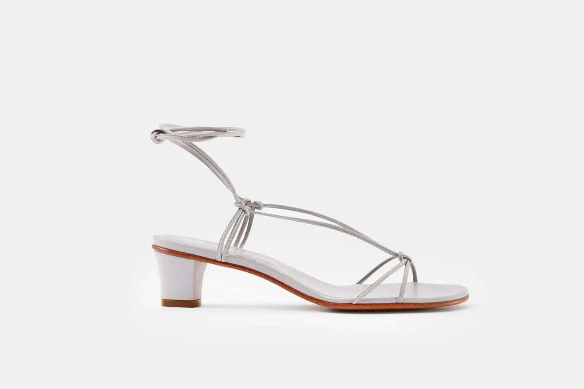 Spaghetti Light Grey sold by Martiniano