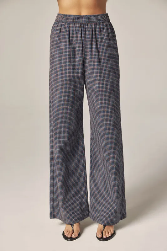 Elestic waist palazzo pants sold by amente