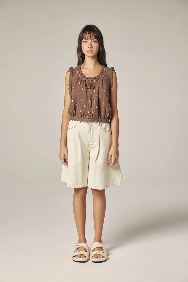 Wide leg bermuda pants sold by amente product image thumbnail 4