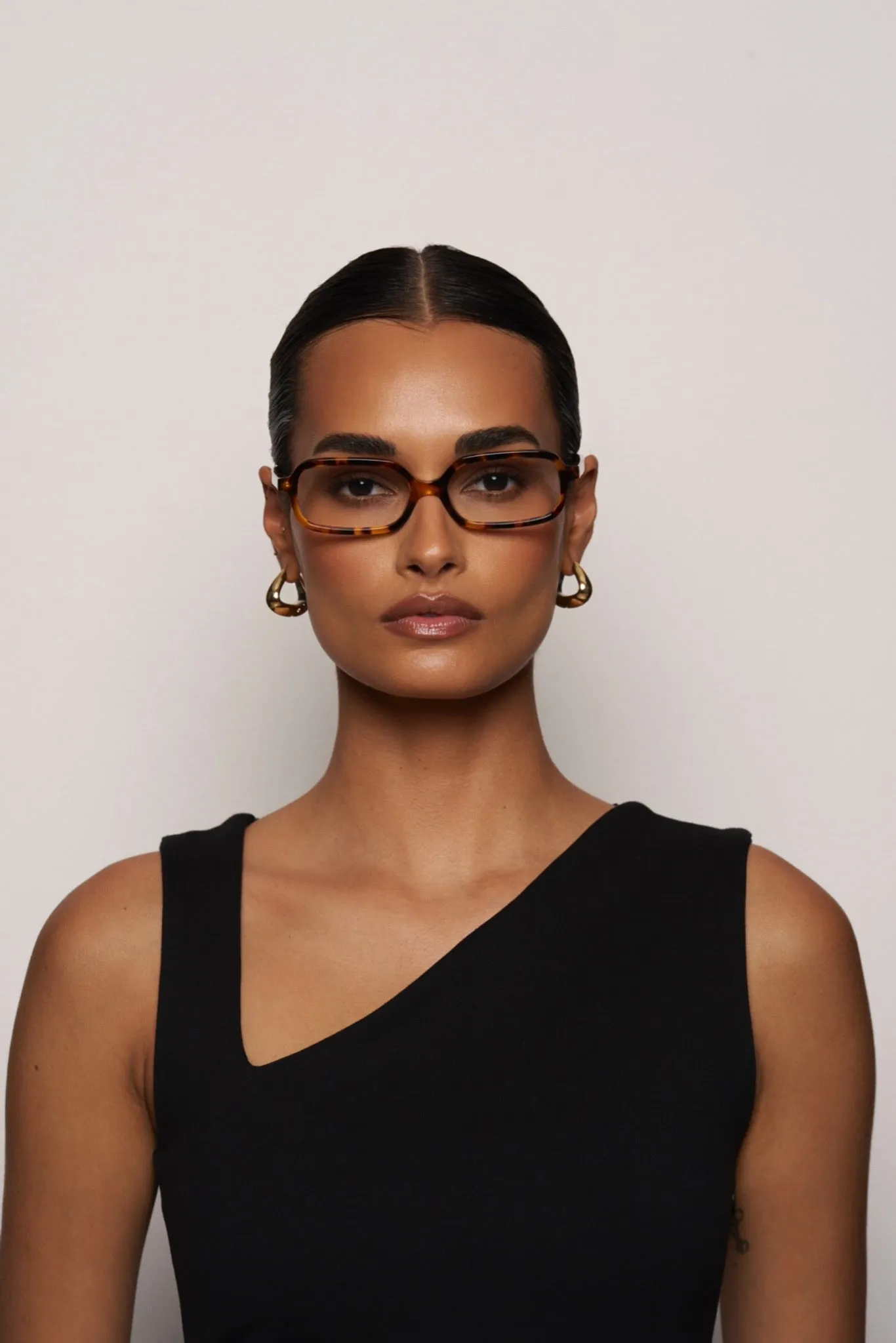 Millie in Brown Tortoise Optical Lens sold by Elisa Johnson product image thumbnail 3