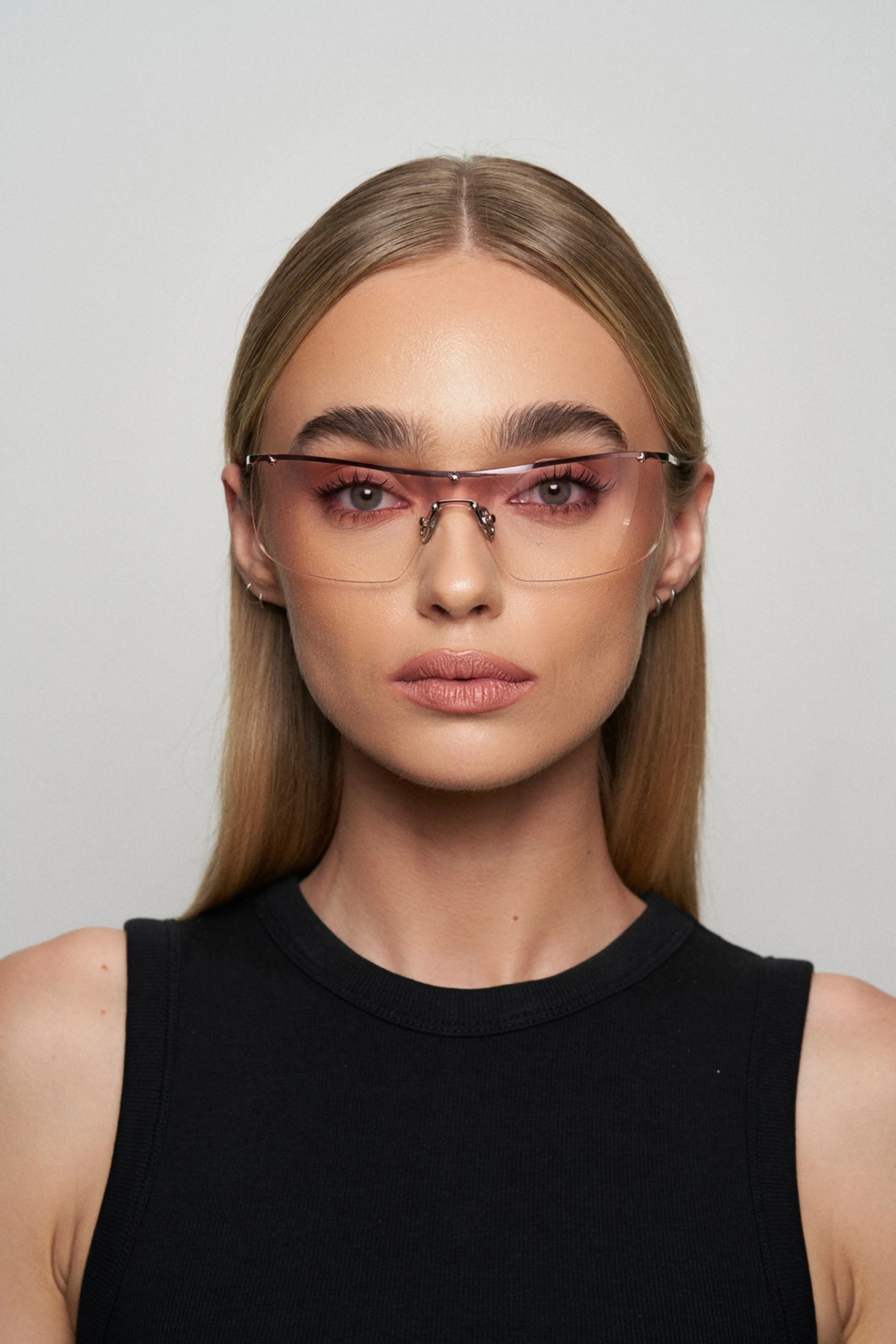 Vito in Pink Gradient lens sold by Elisa Johnson product image thumbnail 3