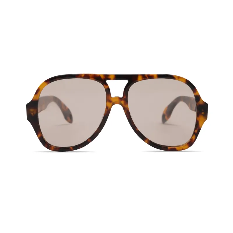 Maren in Brown Tortoise made by Elisa Johnson