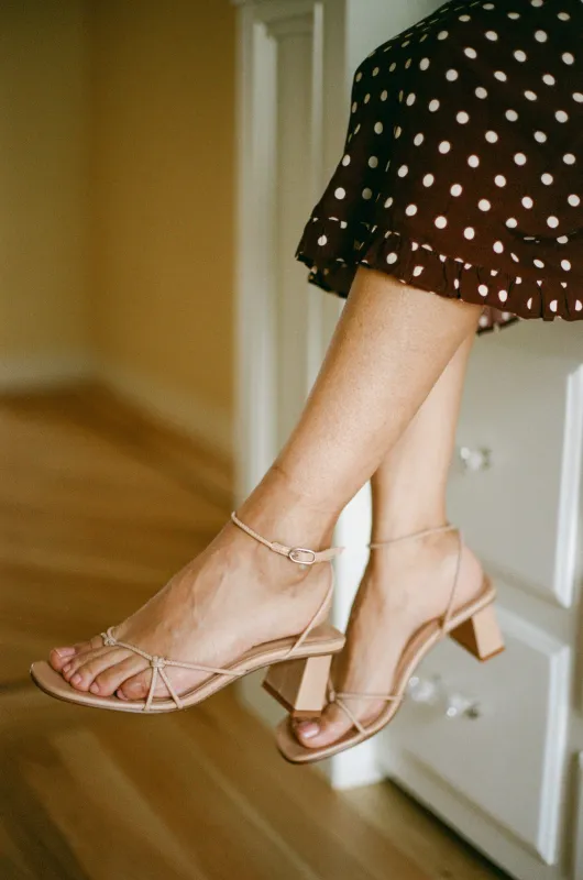 Avila in Dune sold by LOQ